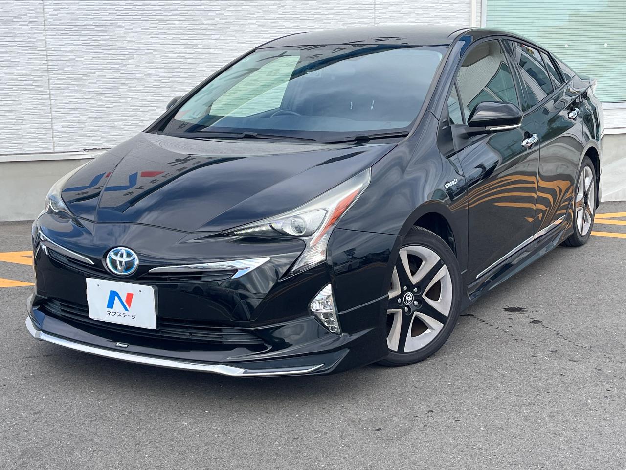 2016 Toyota Prius S Touring Selection