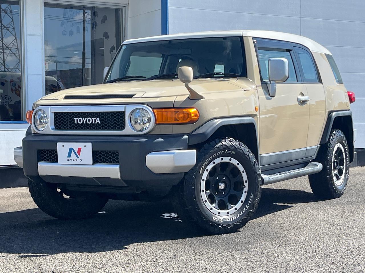 2014 Toyota FJCruiser Color Package