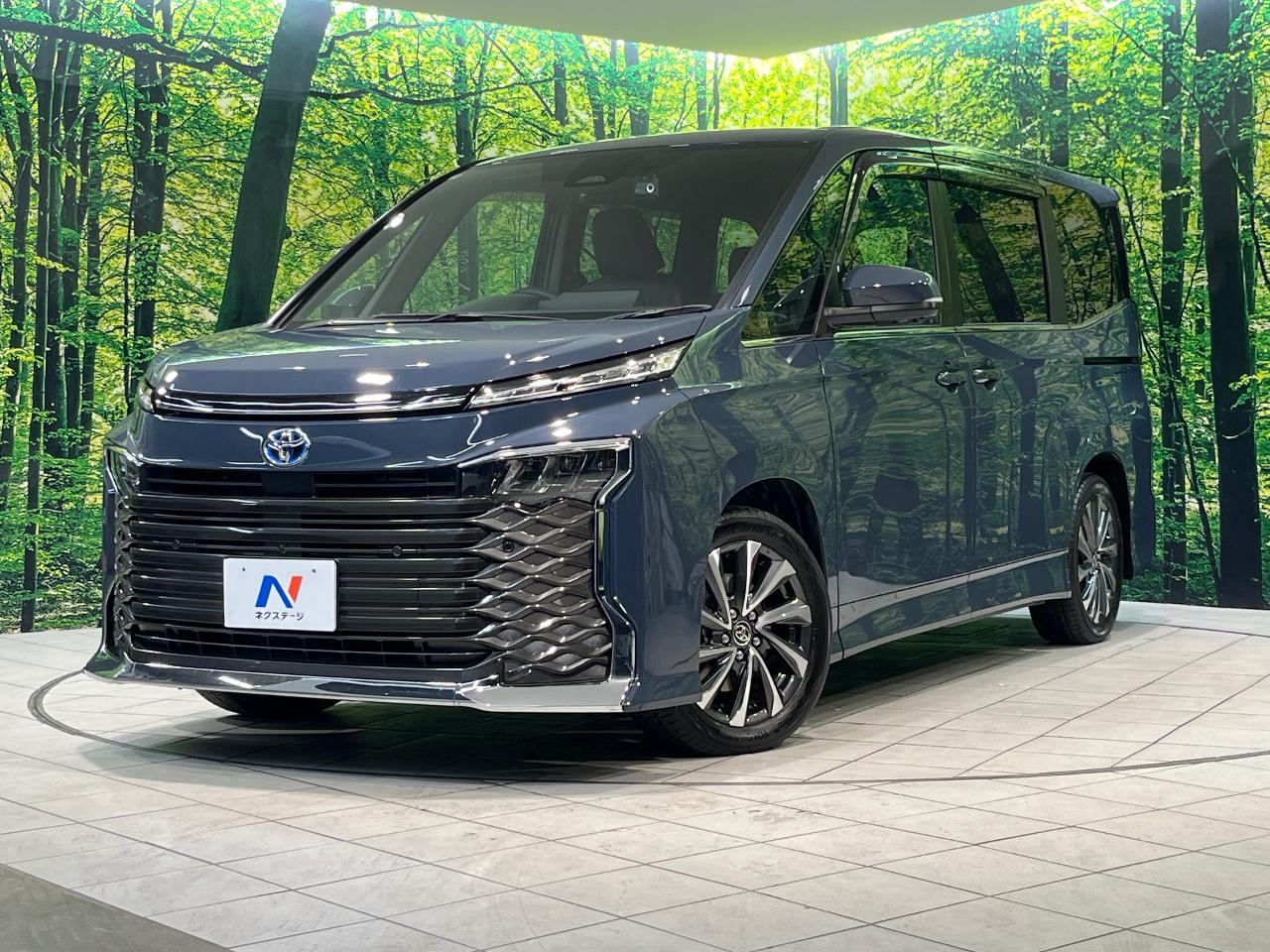 2025 Toyota ヴォクシー Hybrid S-Z