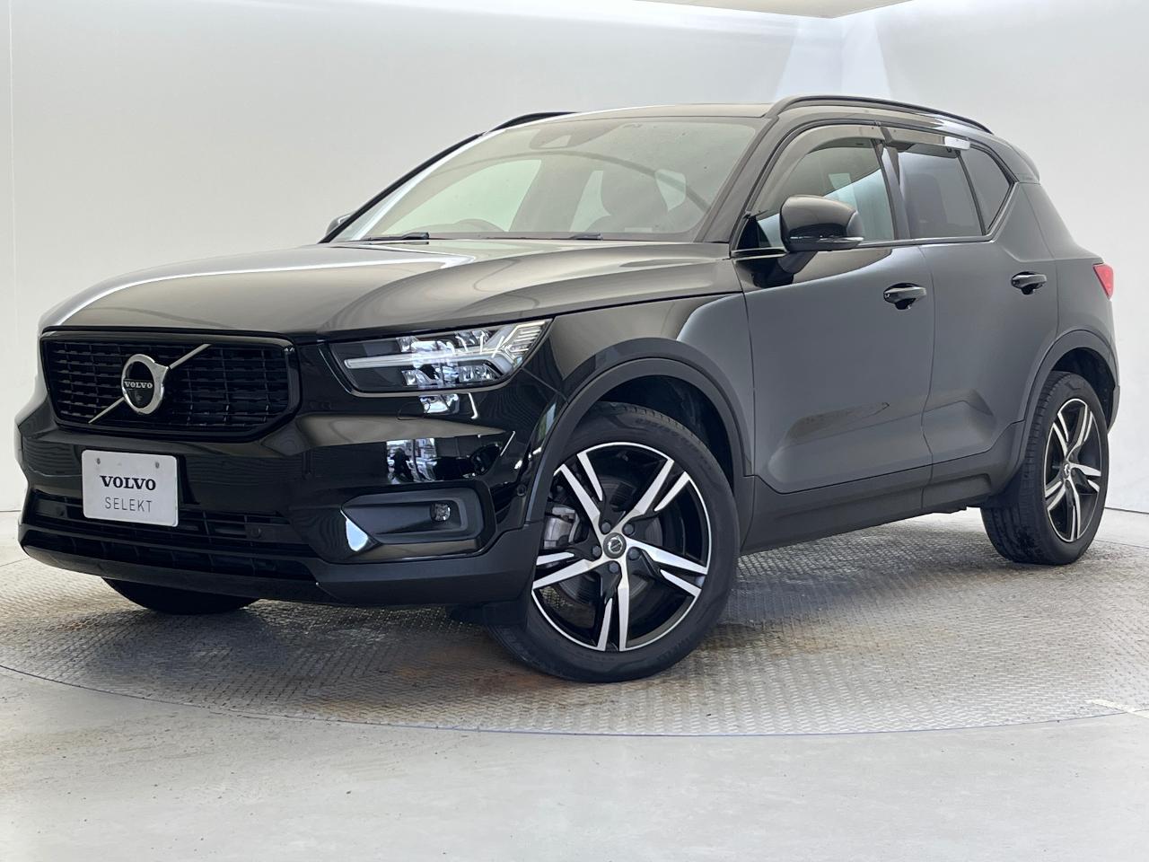 2020 Volvo XC40 T4 AWD R-Design