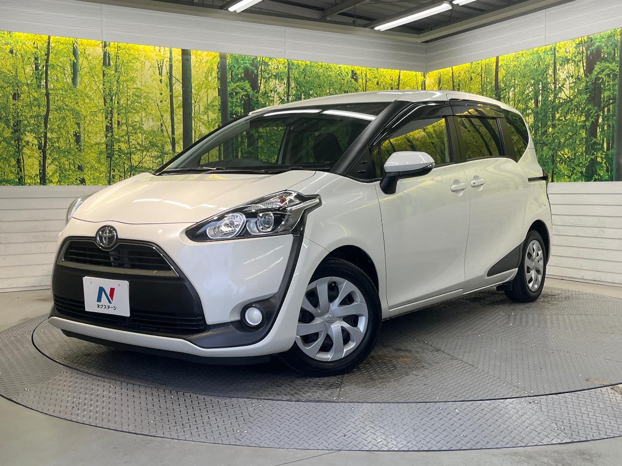 2016 Toyota Sienta X