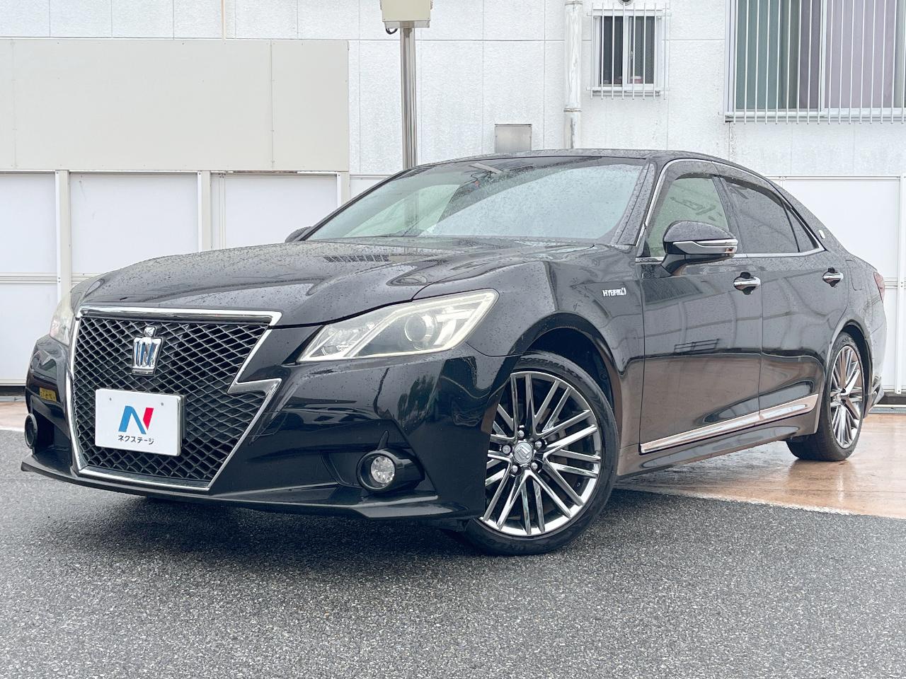 2013 Toyota Crown Hybrid Athlete S
