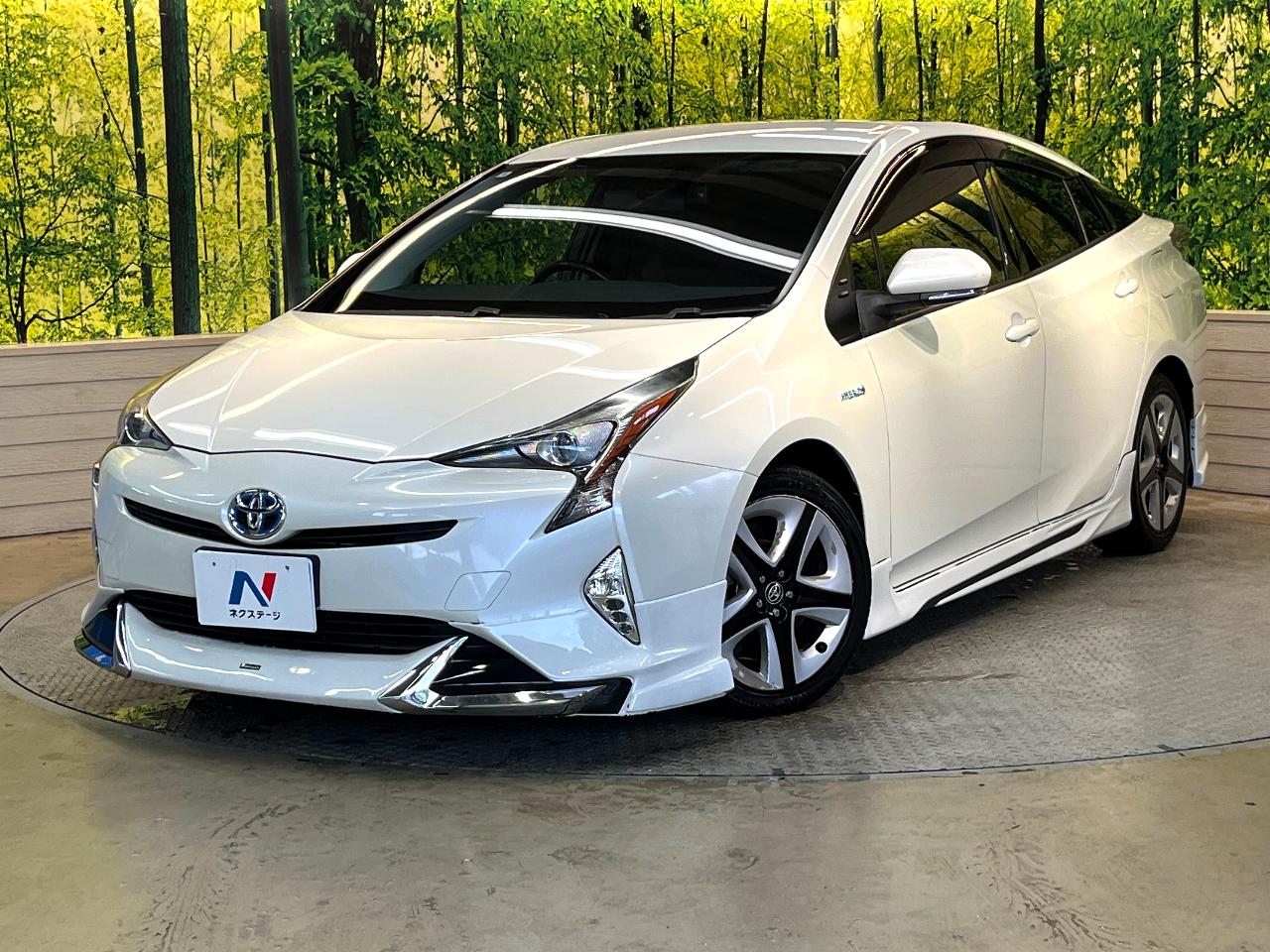 2016 Toyota Prius S Touring Selection