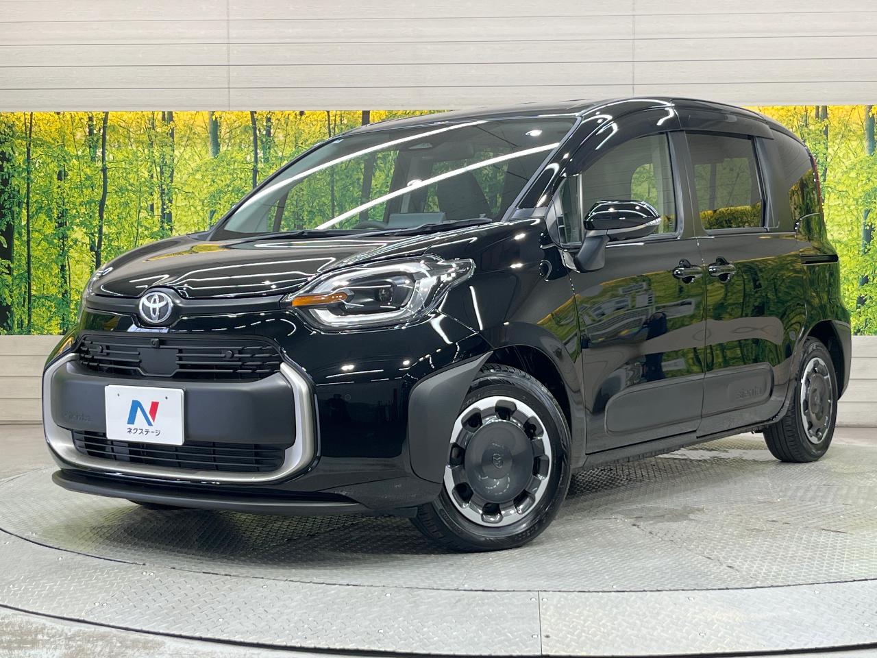 2025 Toyota Sienta Z