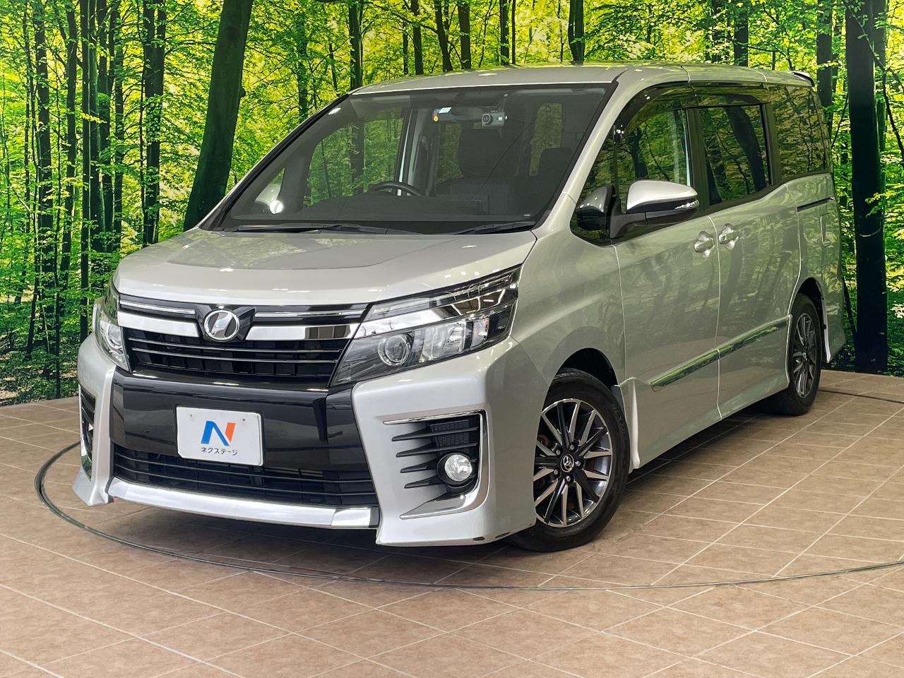 2014 Toyota Voxy ZS