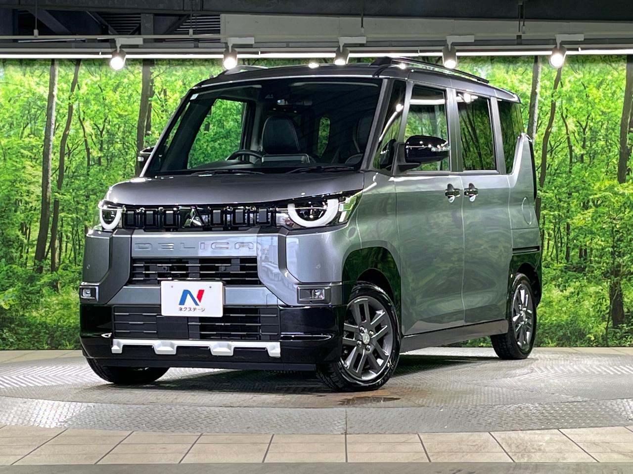 2024 Mitsubishi Delica Mini G Premium