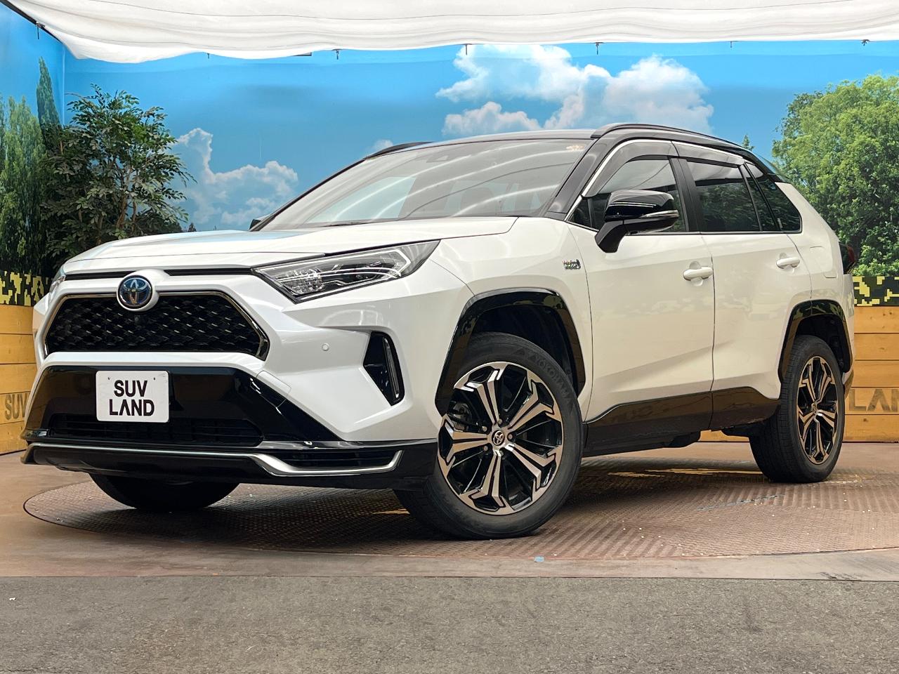 2021 Toyota RAV4 PHEV Black Tone