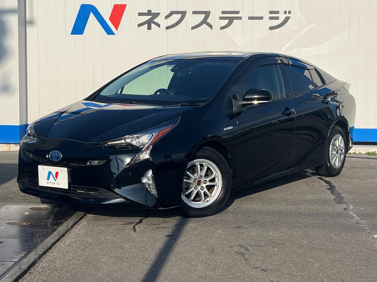 2016 Toyota Prius S Safety Plus