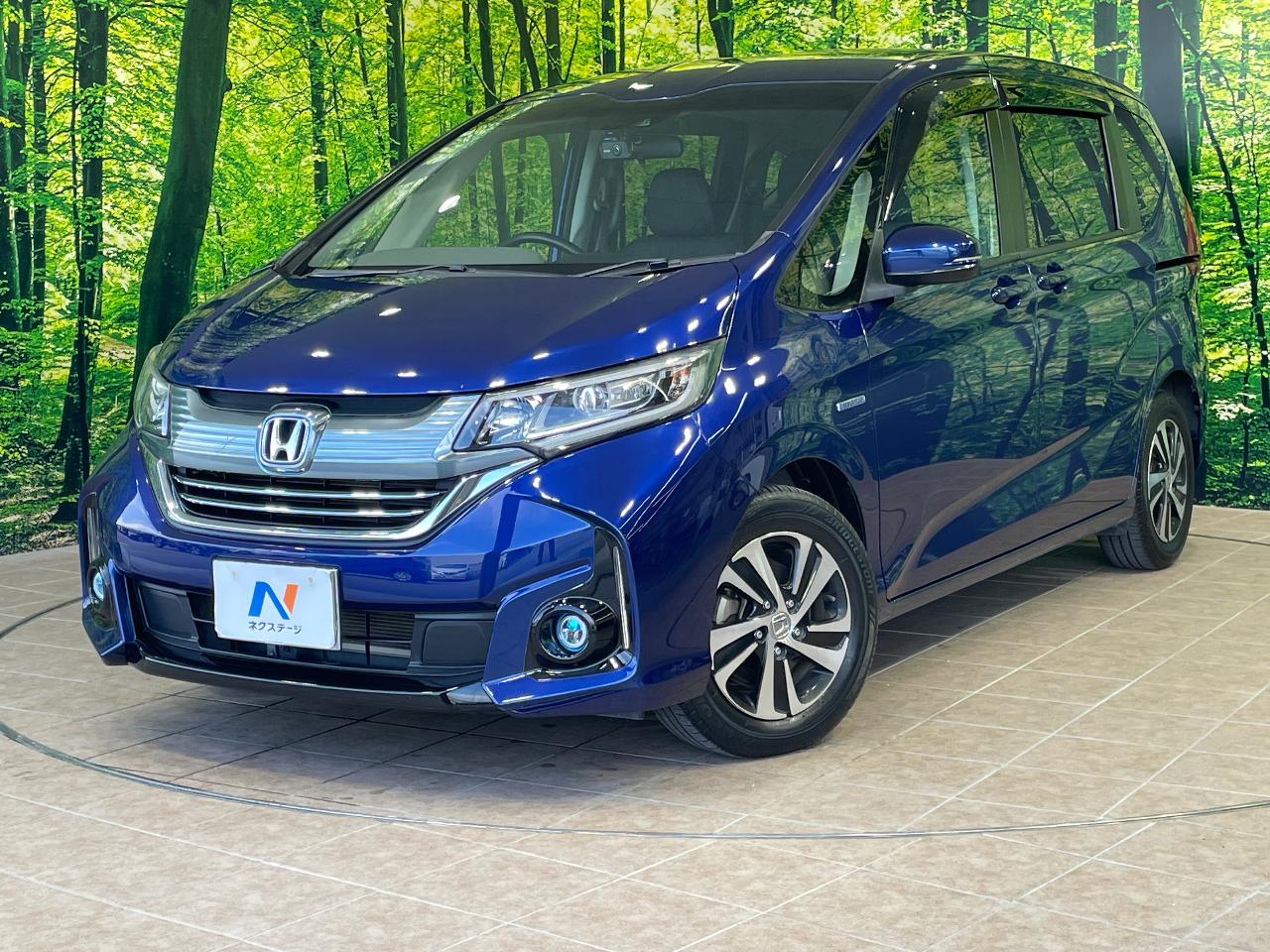 2017 Honda Freed Hybrid Hybrid EX