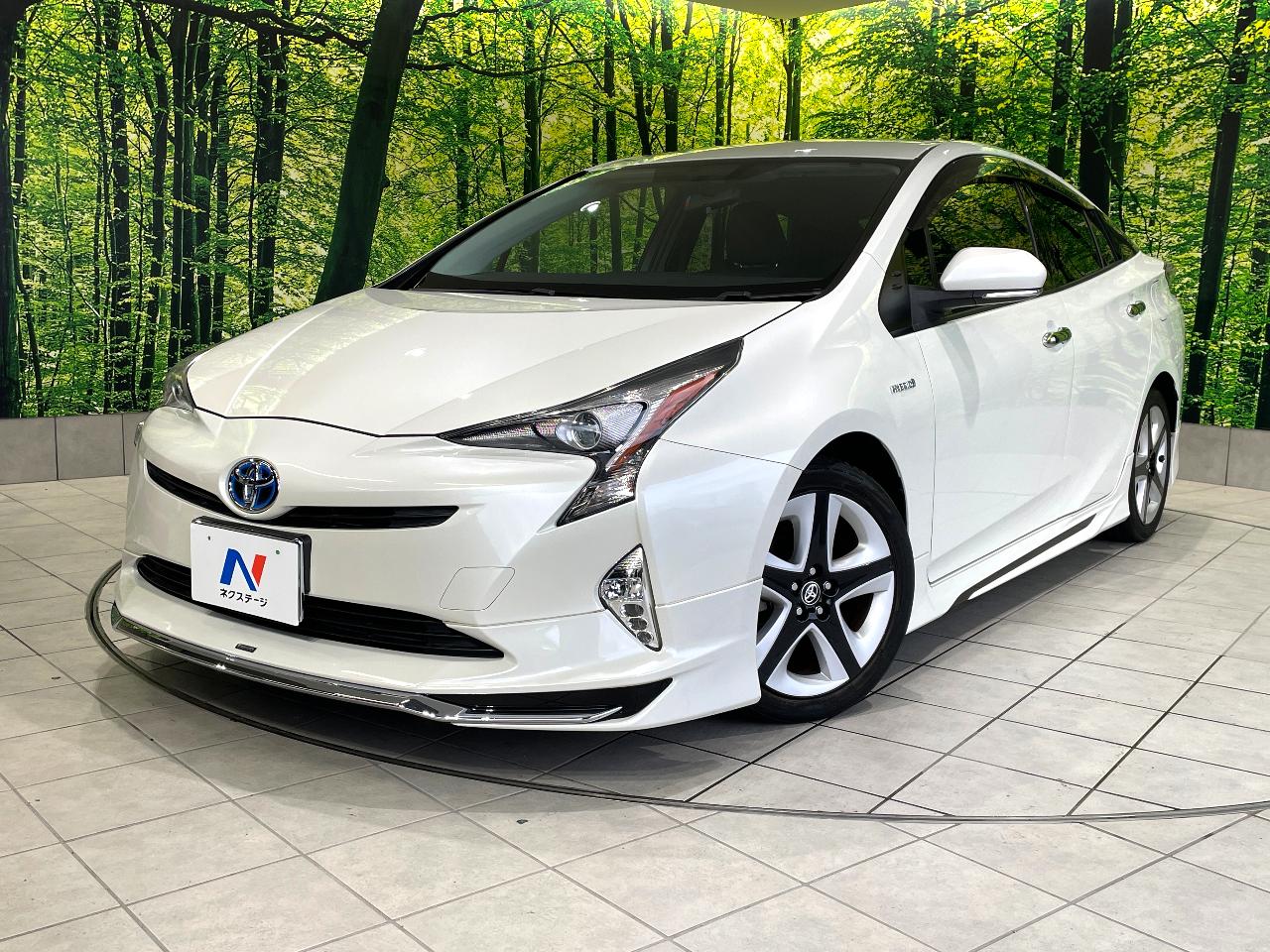 2016 Toyota Prius S Touring Selection