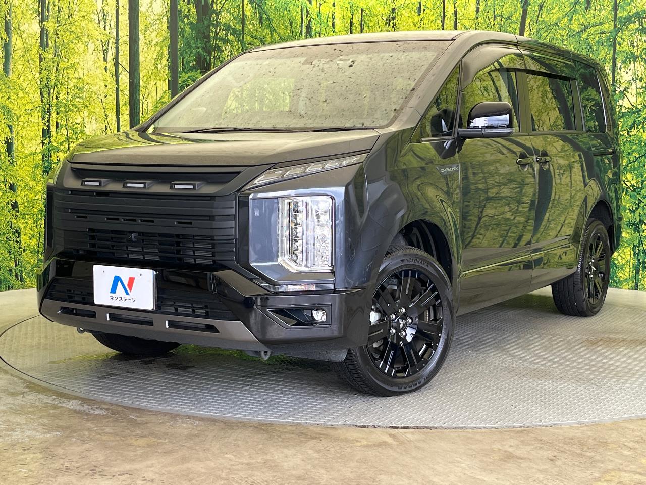 2025 Mitsubishi Delica D5 Chamonix (Without Electric Side Step)