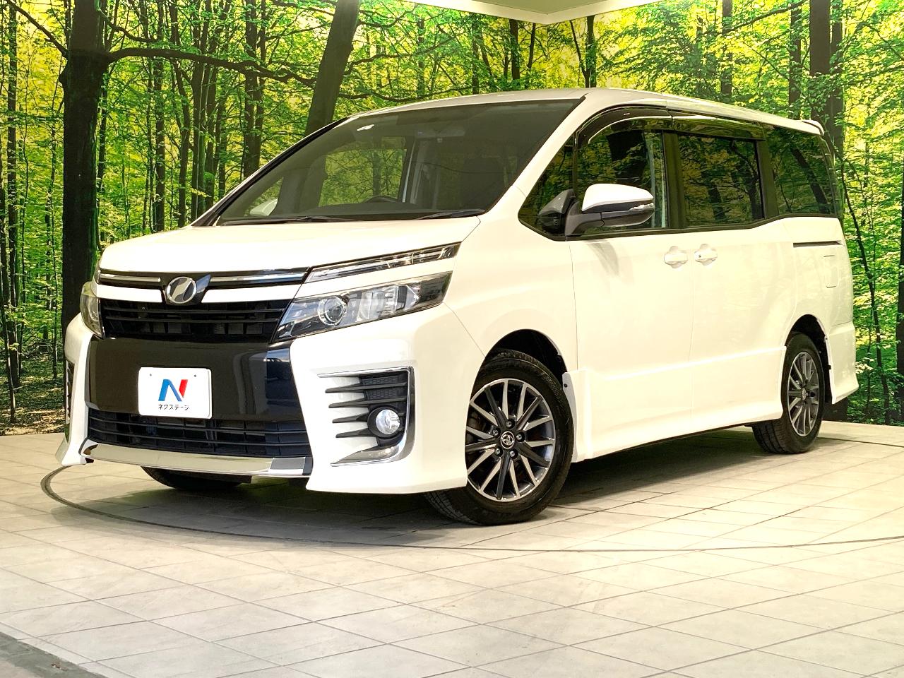 2014 Toyota Voxy ZS