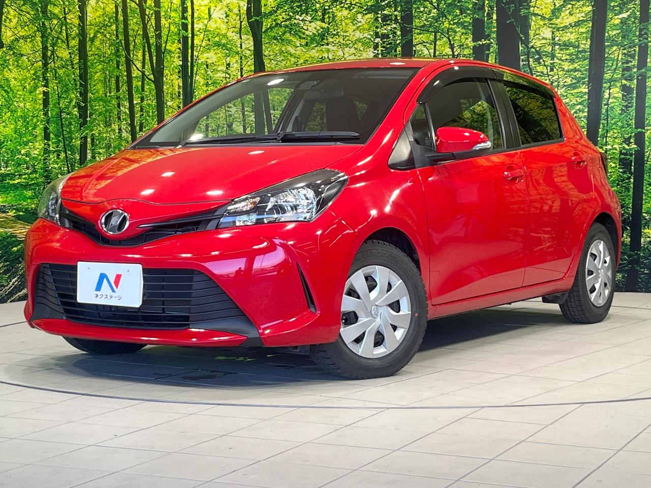 2016 Toyota ヴィッツ F