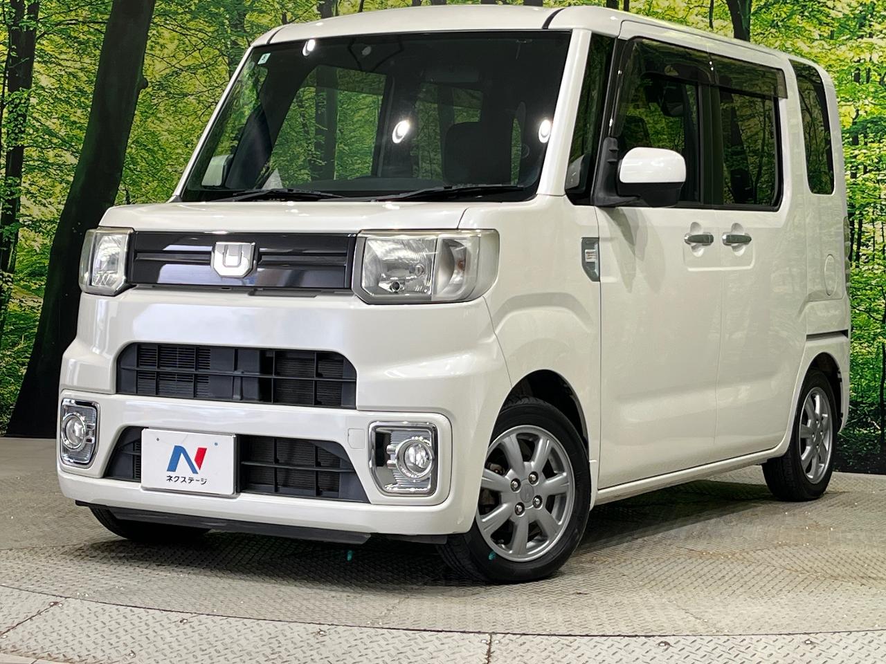 2016 Daihatsu Wake D