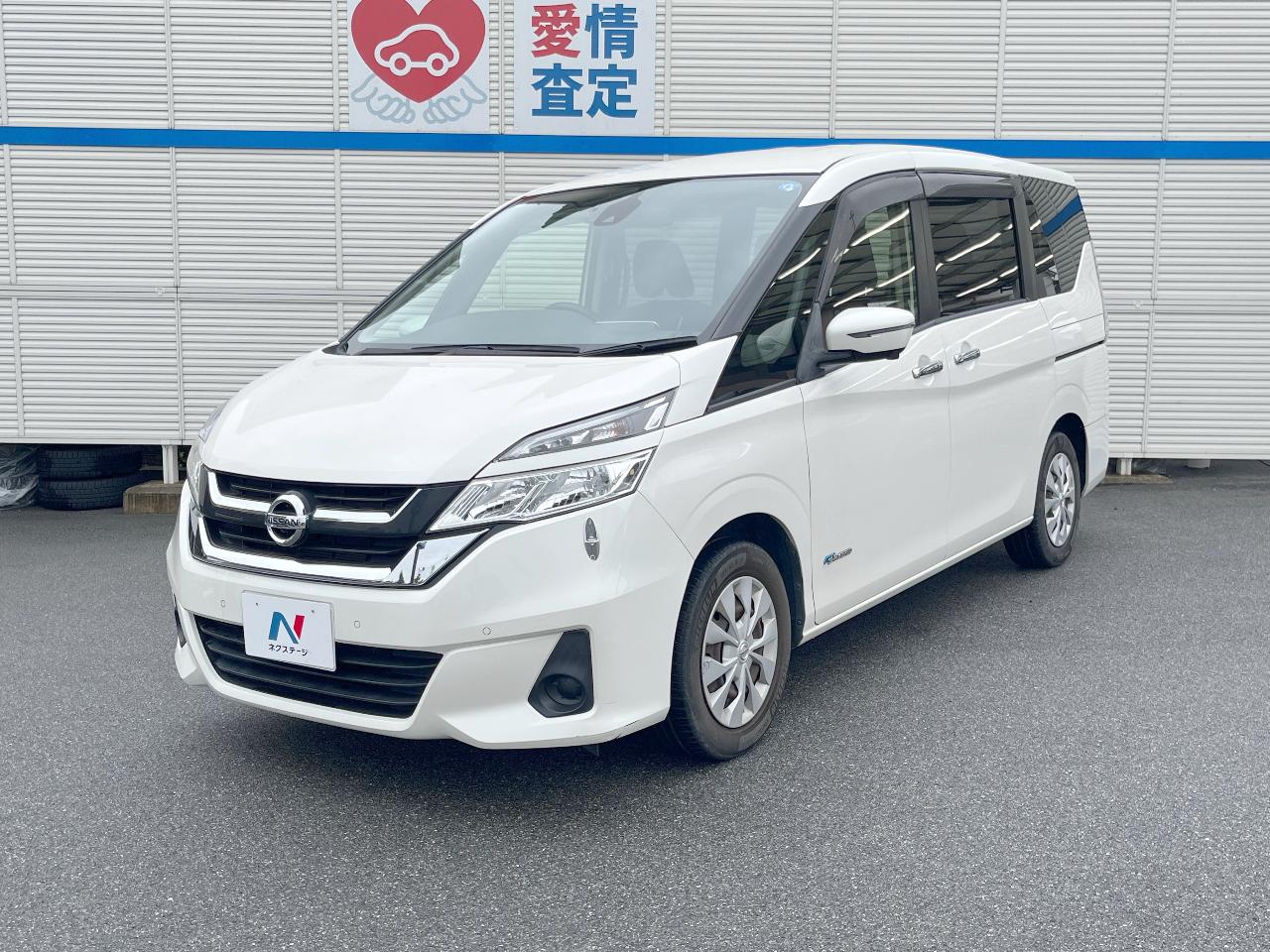 2017 Nissan Serena X V Selection