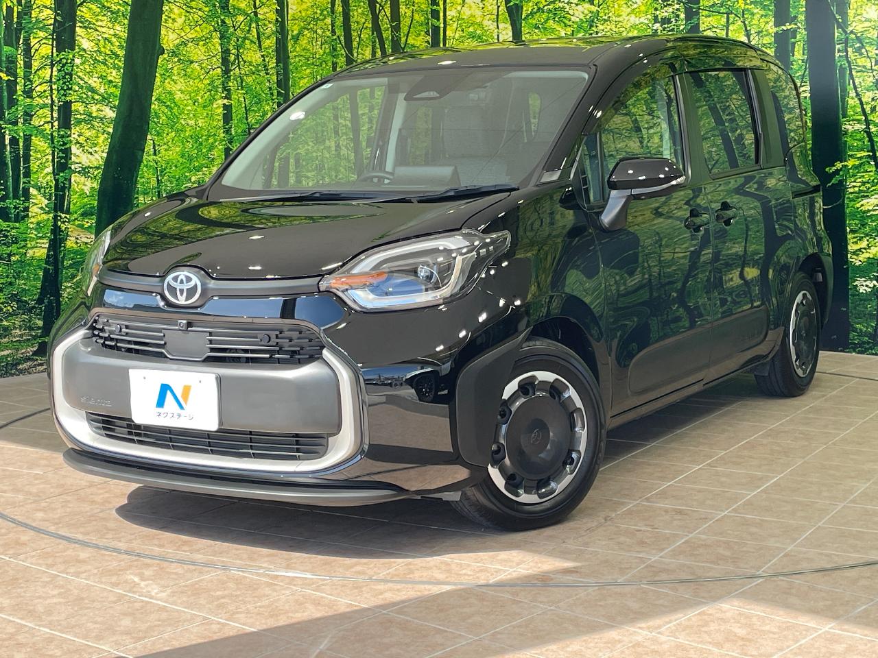 2025 Toyota Sienta Hybrid Hybrid Z