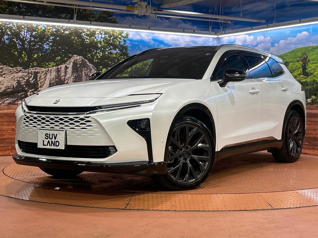2025 Toyota Crown Estate Hybrid Z