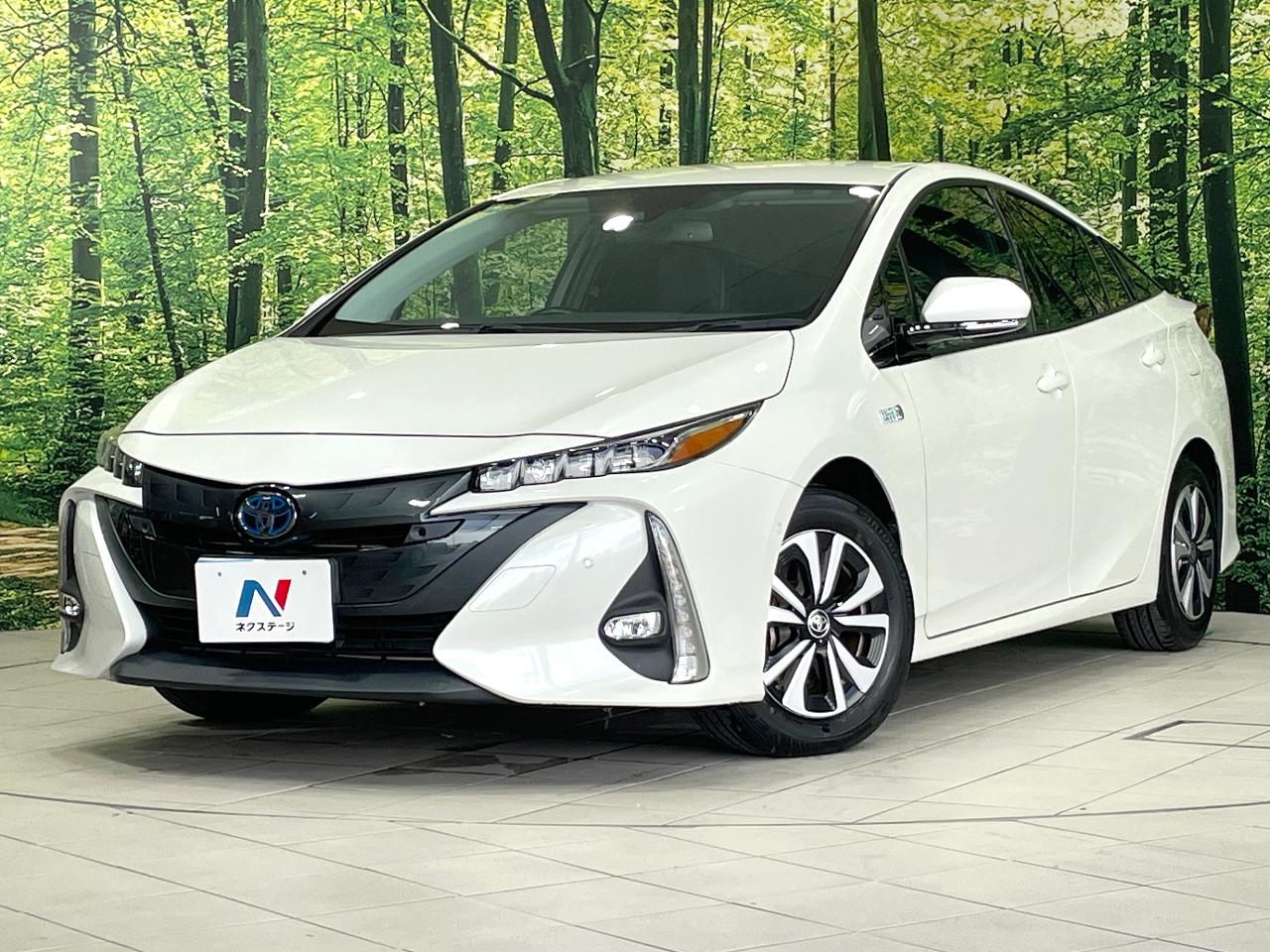 2019 Toyota Prius PHEV A Premium