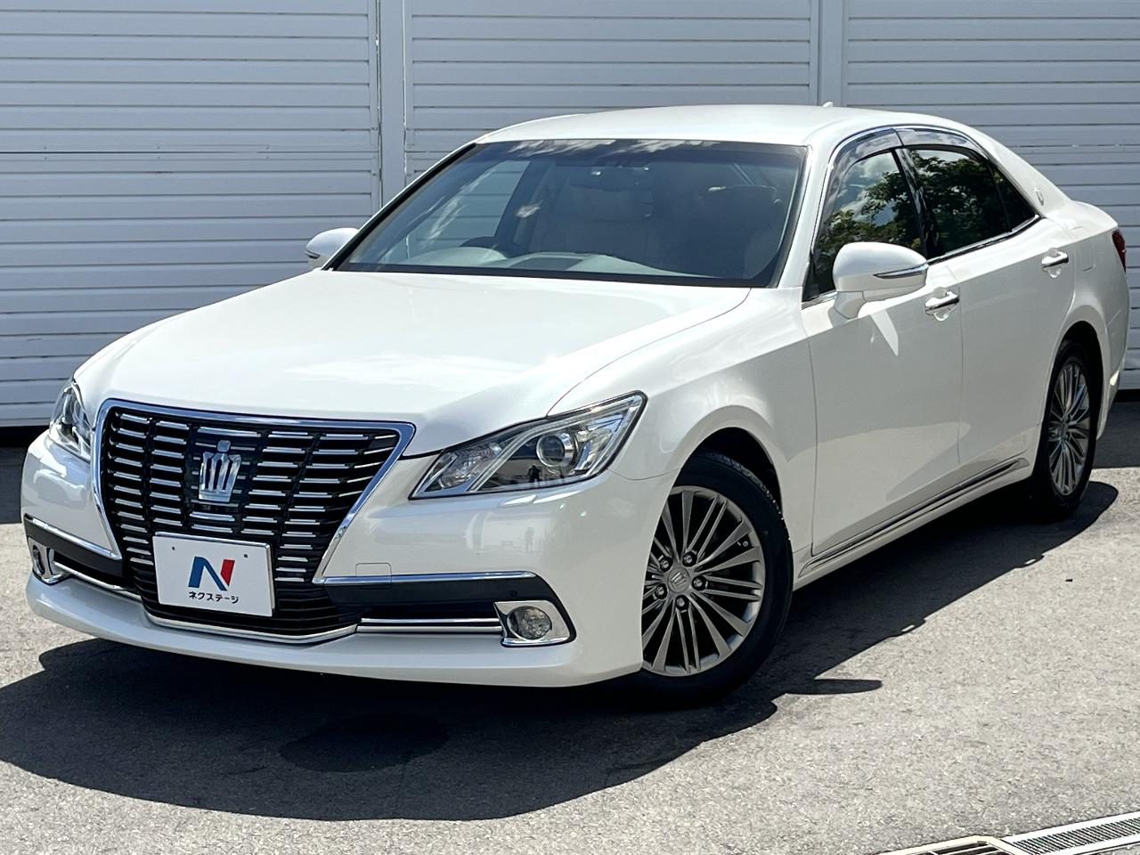 2013 Toyota Crown Royal Saloon G