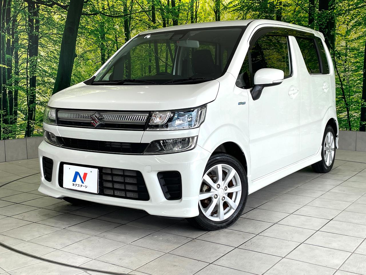 2018 Suzuki WagonR Hybrid FZ Safety Package equipped vehicle