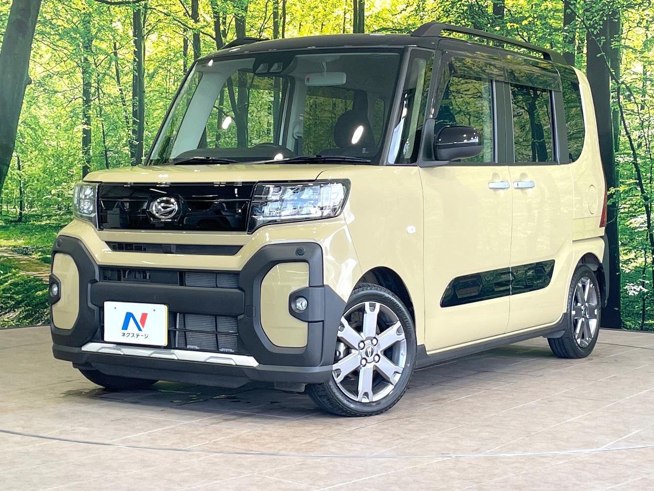 2022 Daihatsu Tanto Fun Cross Fun Cross Turbo