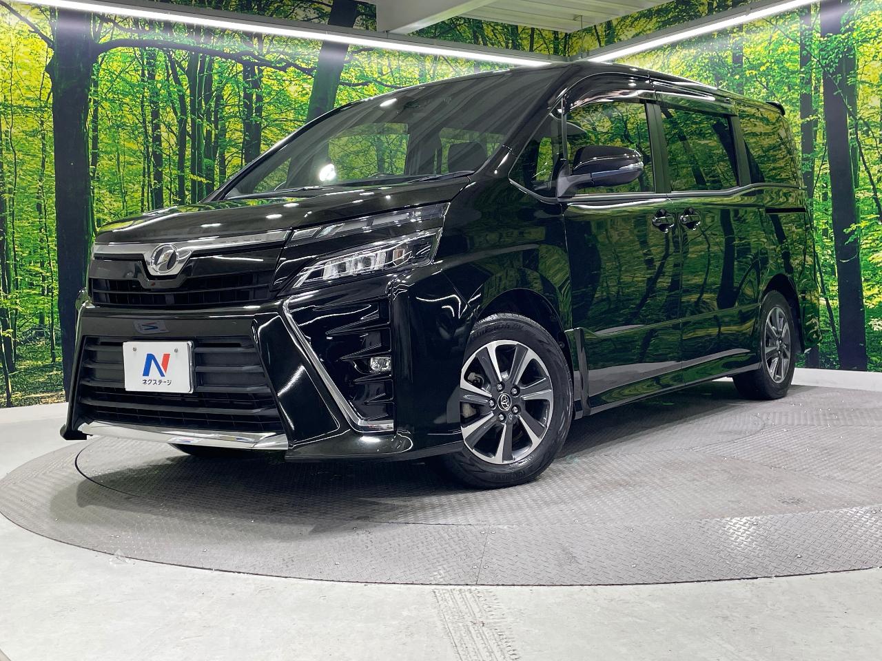 2017 Toyota Voxy ZS