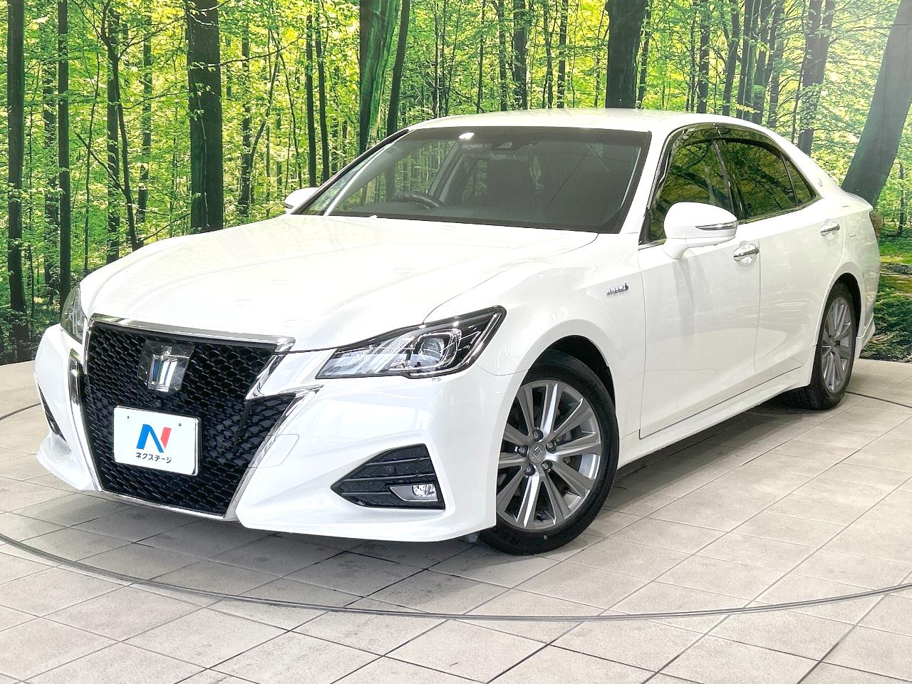 2016 Toyota Crown Hybrid Athlete S