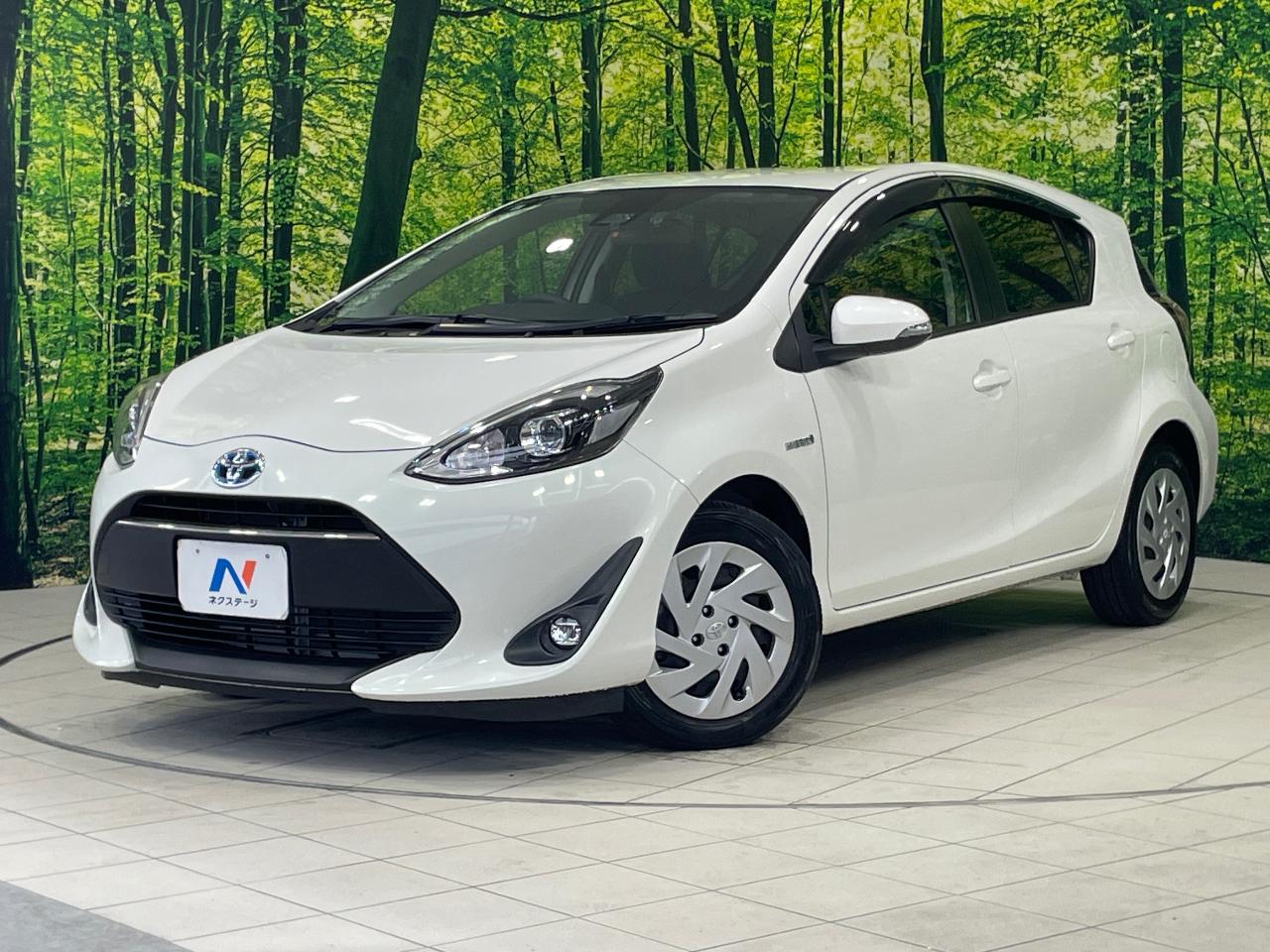 2017 Toyota Aqua S