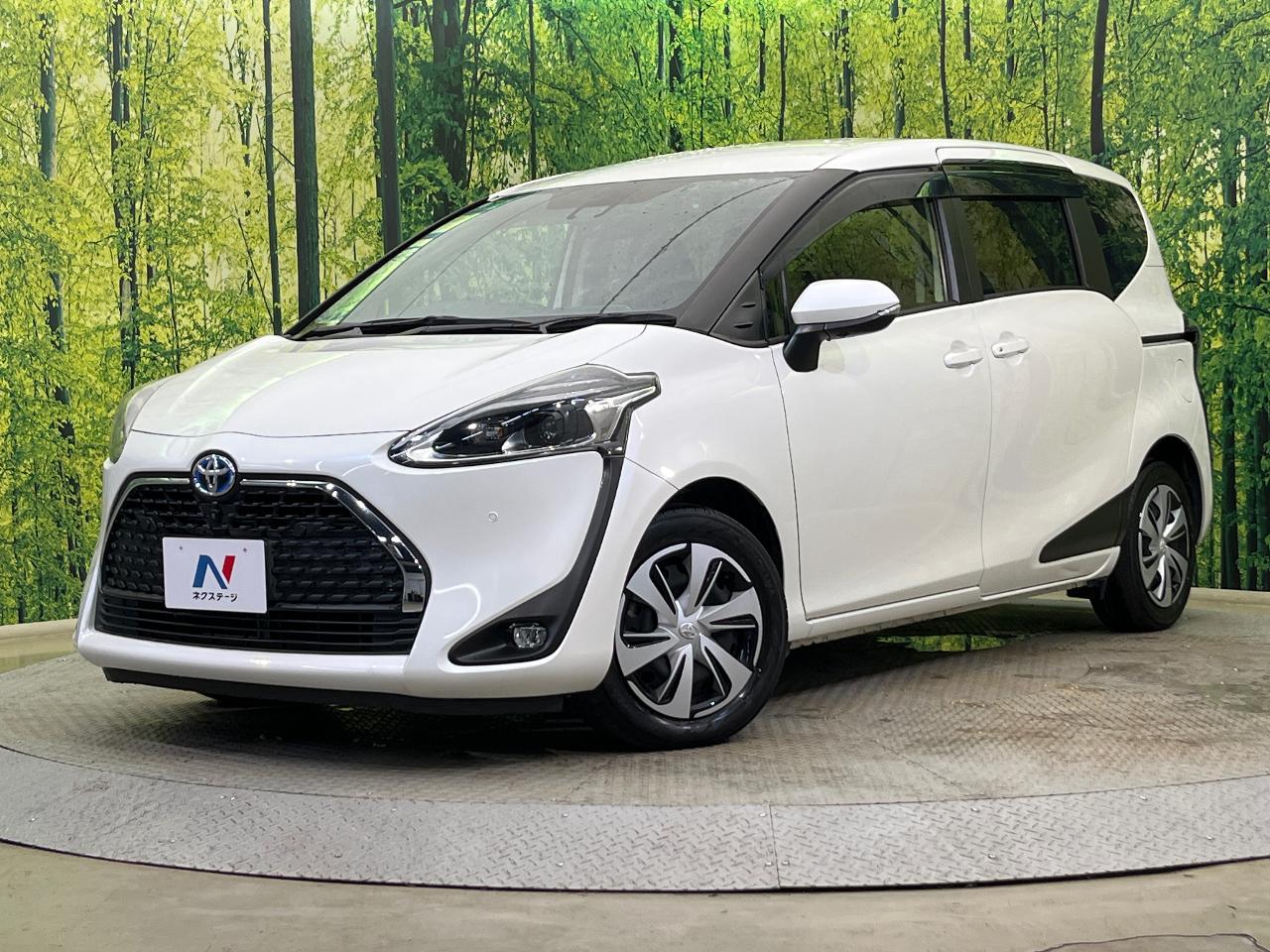 2022 Toyota Sienta Hybrid Hybrid Funbase G Cuero