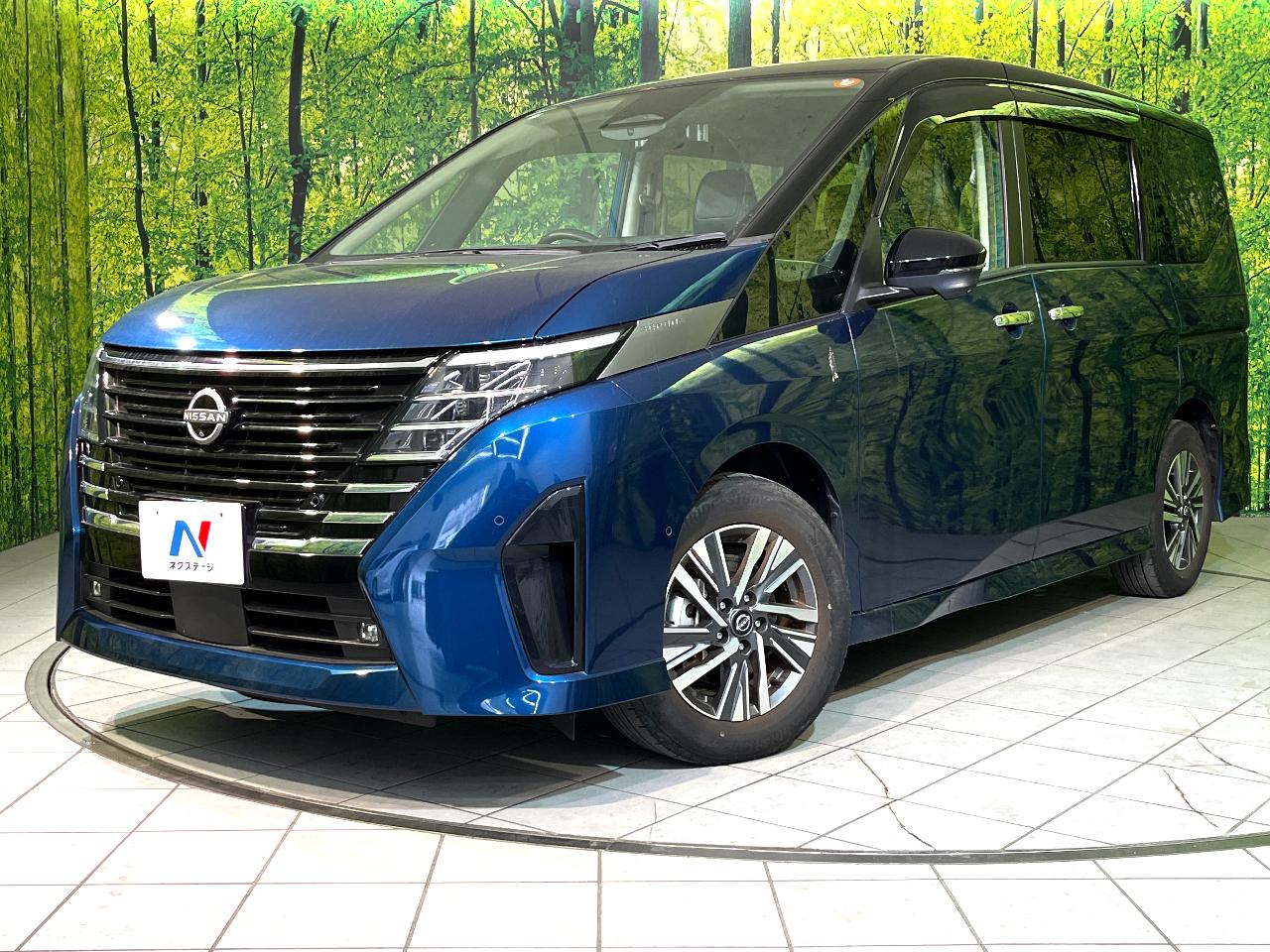 2023 Nissan Serena e-POWER e-POWER Luxion