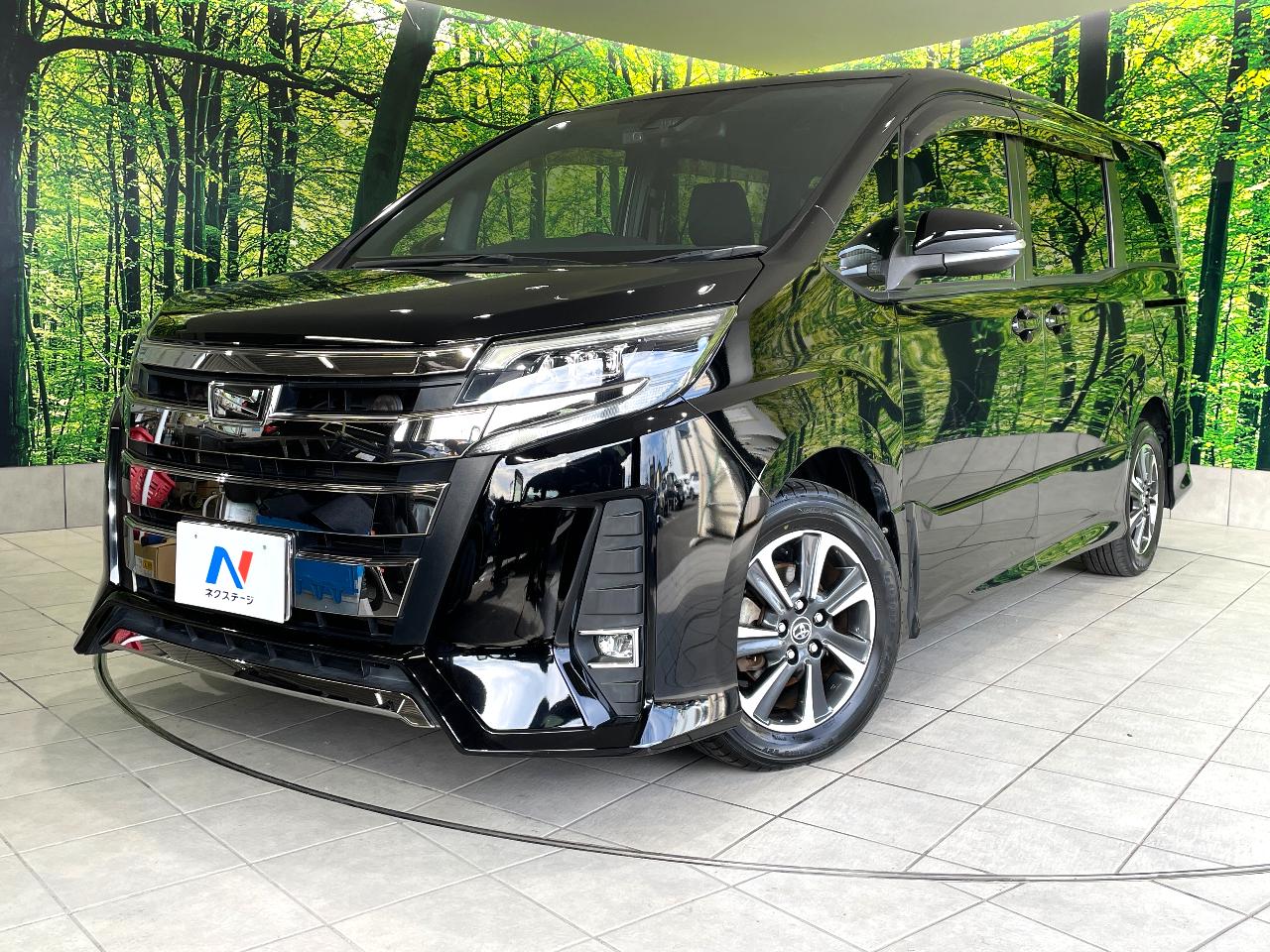 2017 Toyota Noah Si
