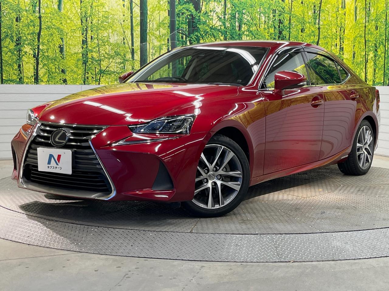 2018 Lexus IS Hybrid IS300h Version L