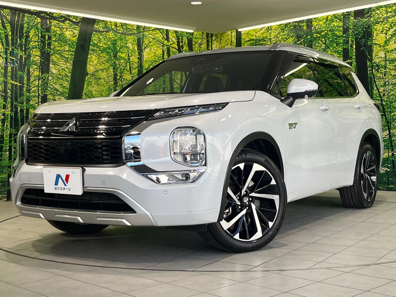 2022 Mitsubishi Outlander PHEV P