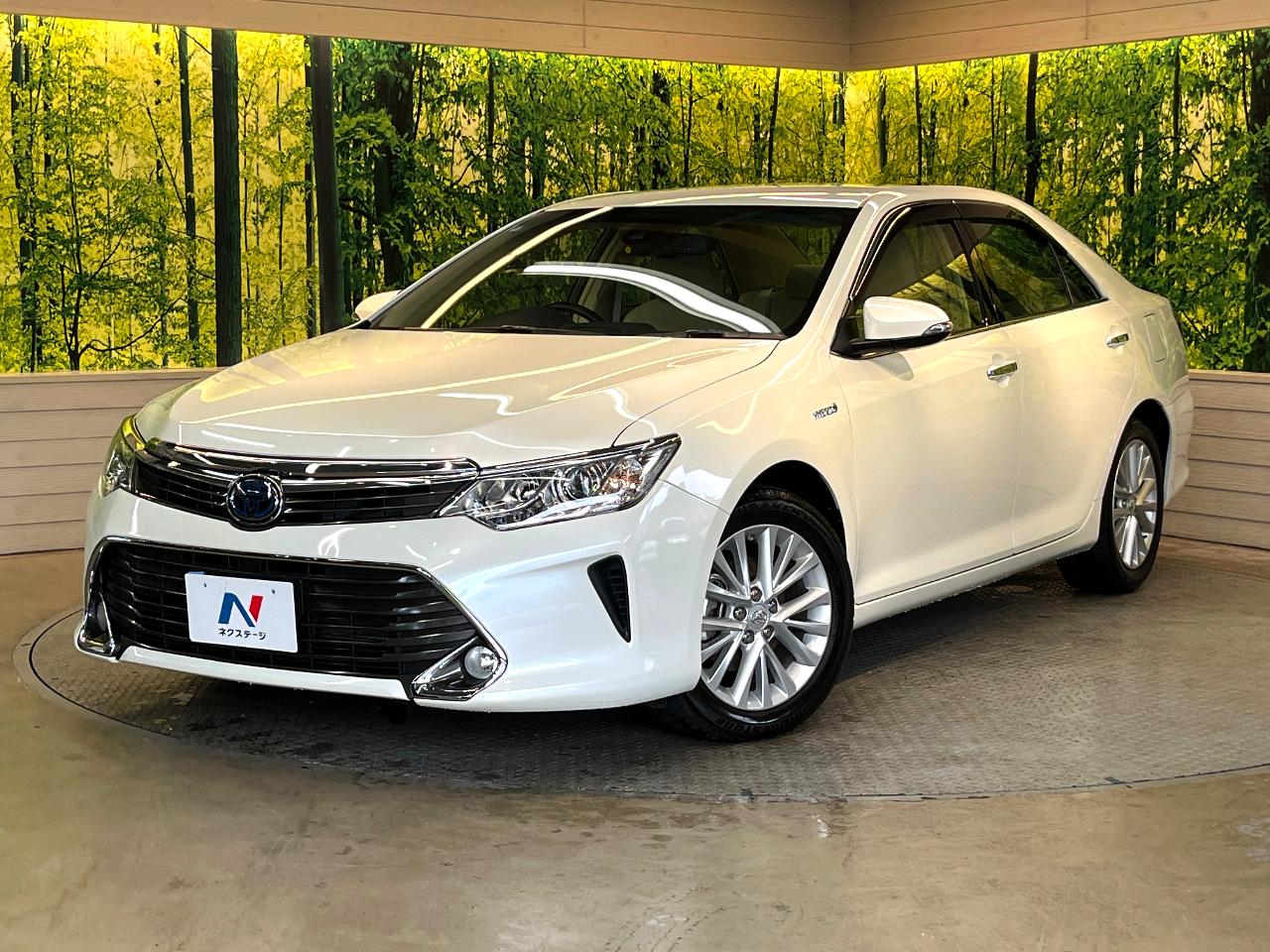 2015 Toyota Camry Sedan Hybrid Leather Package