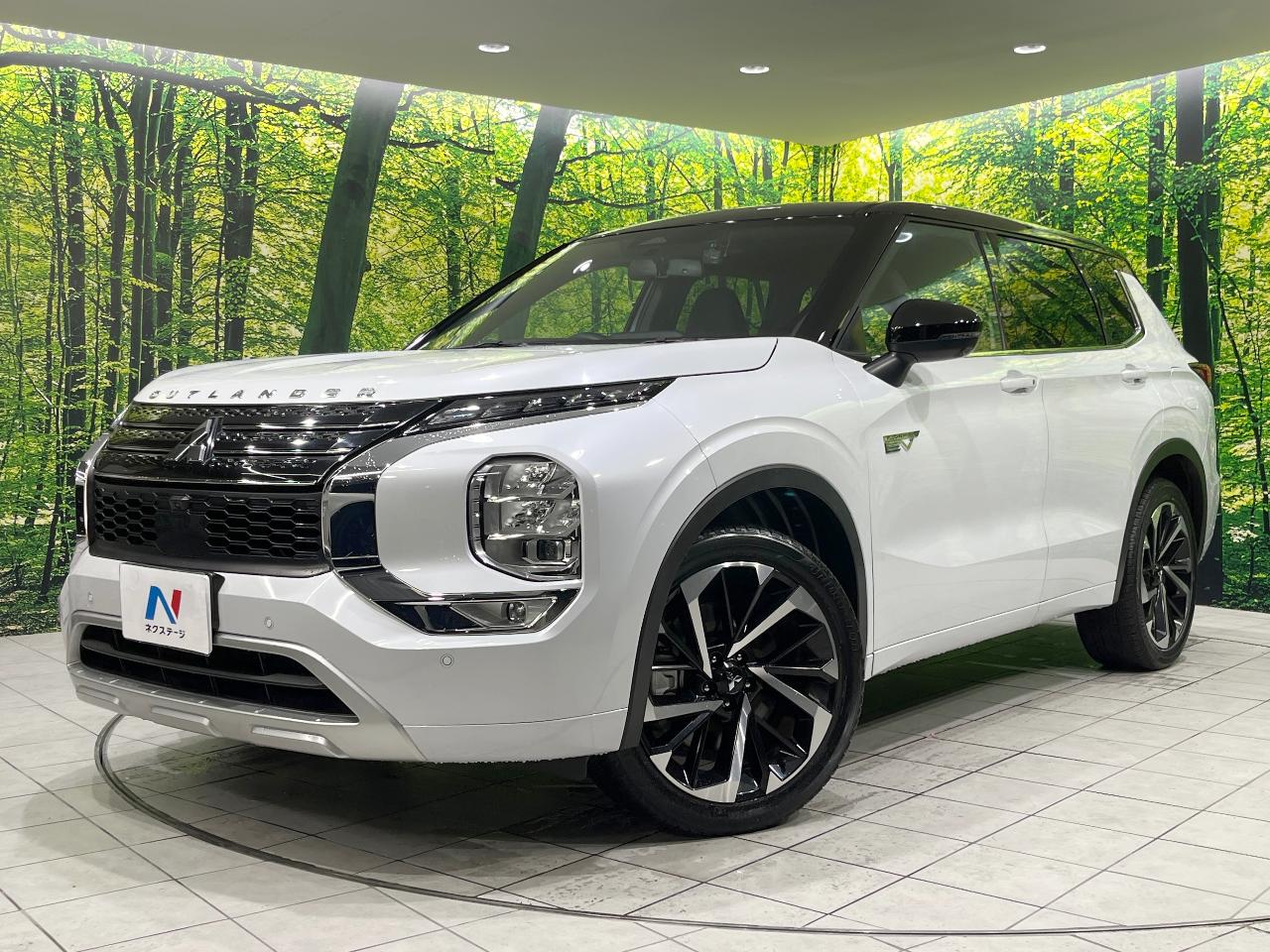 2022 Mitsubishi Outlander PHEV P