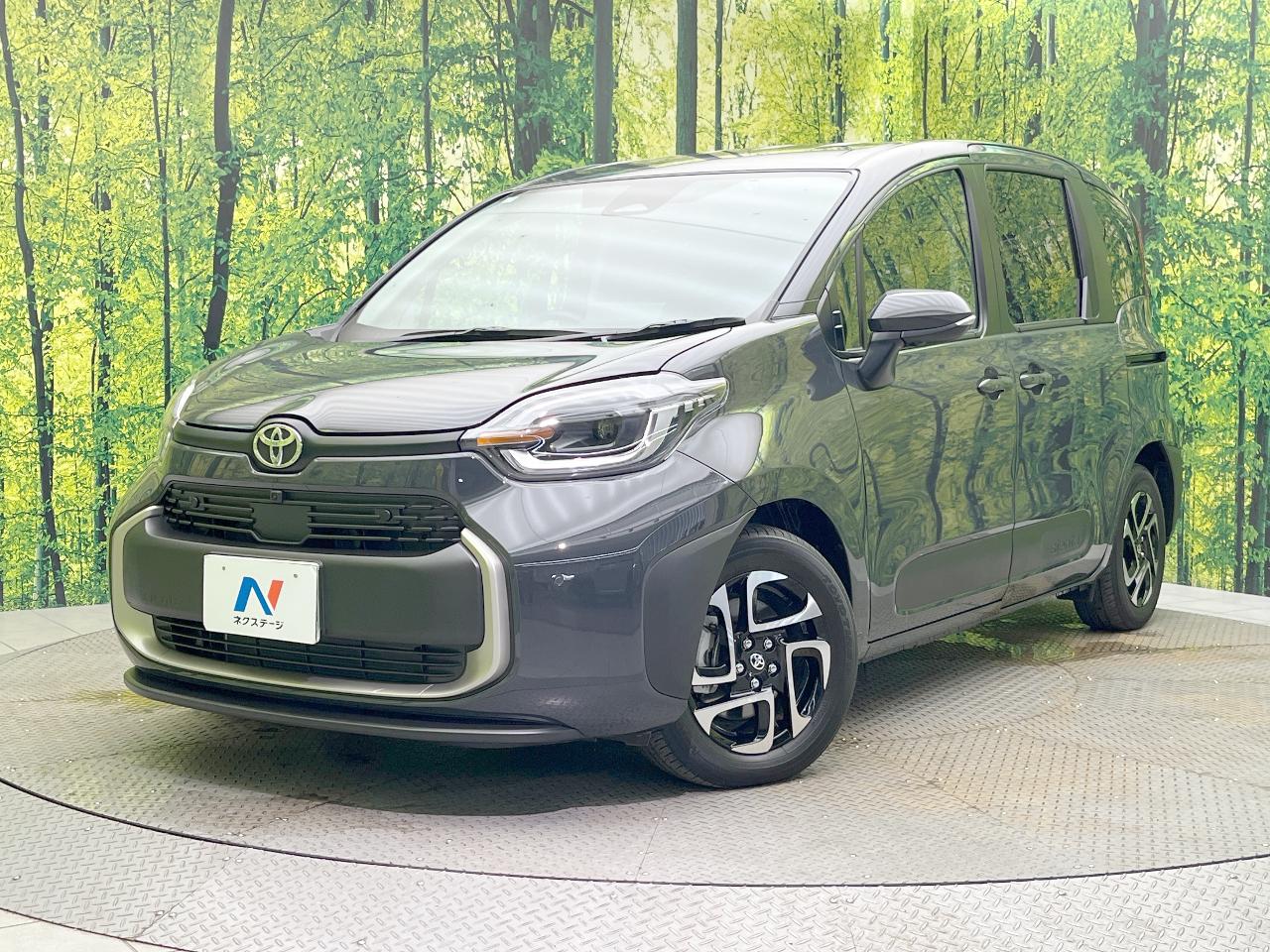 2025 Toyota Sienta Hybrid Hybrid Z