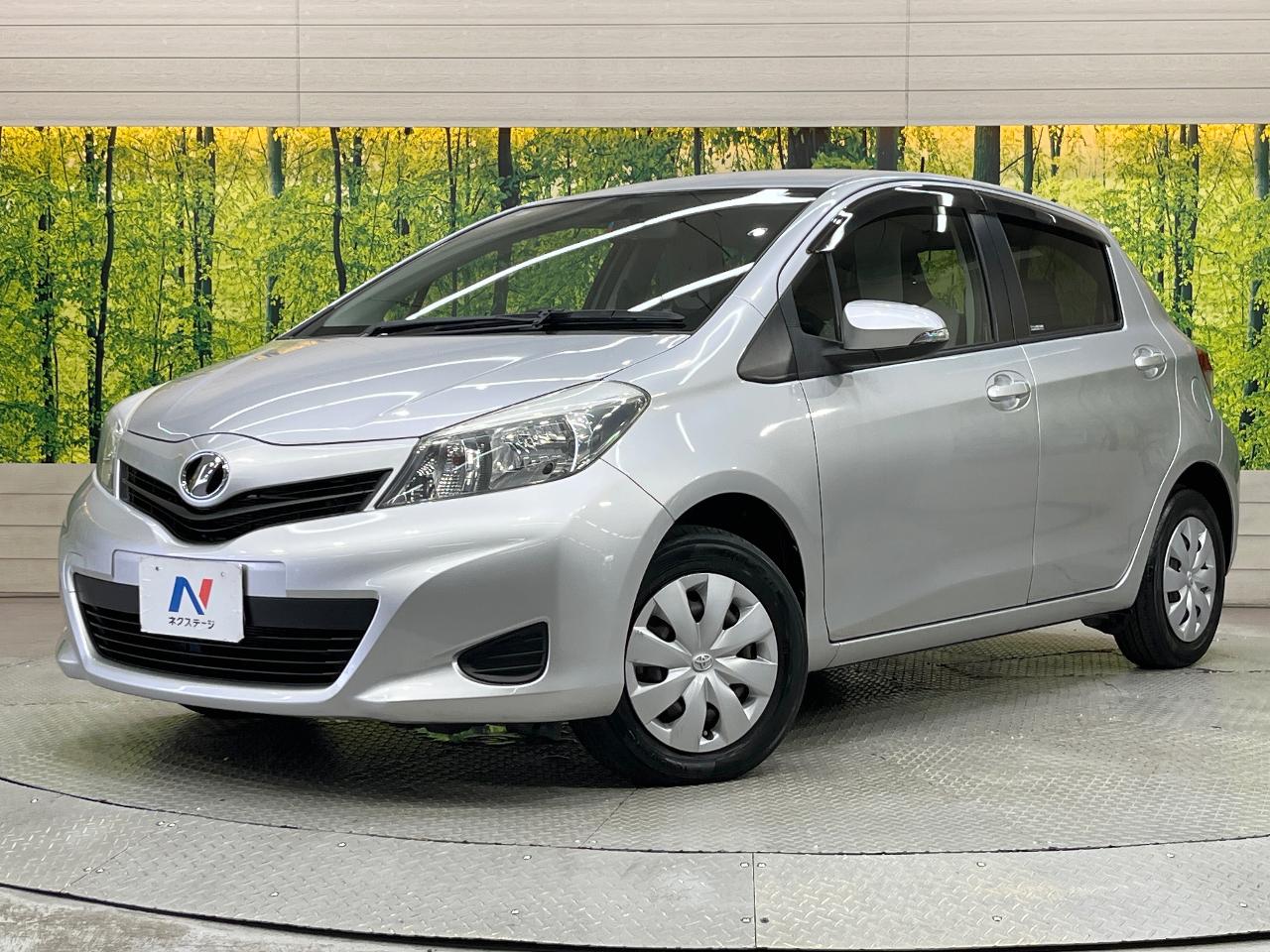 2013 Toyota Vitz 5D F