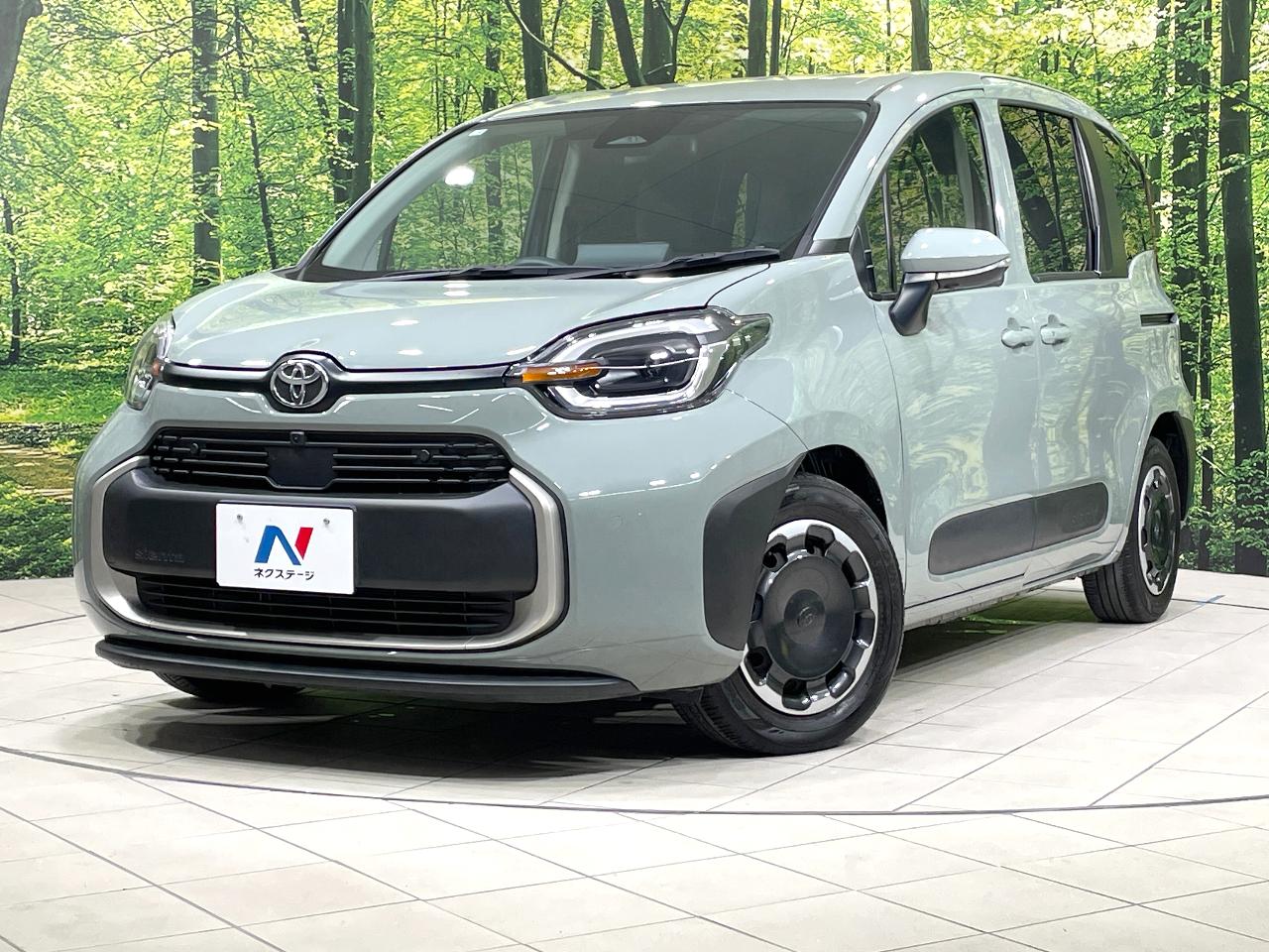 2023 Toyota Sienta Z