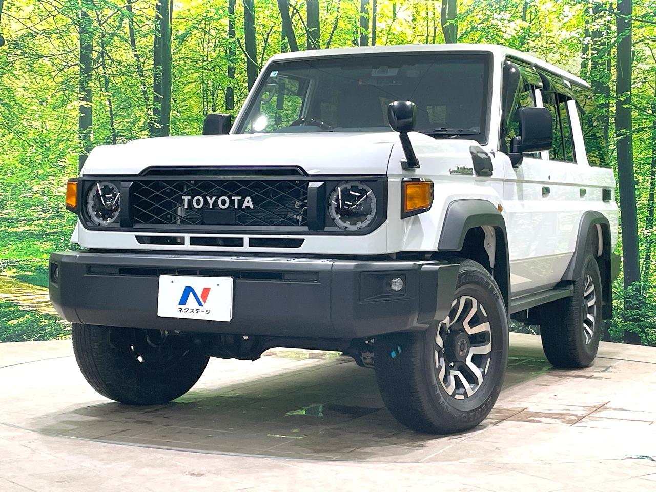2026 Toyota LandCruiser 70 Wagon AX