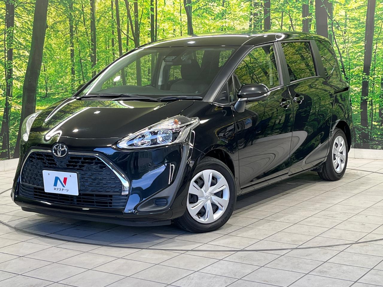 2019 Toyota Sienta X