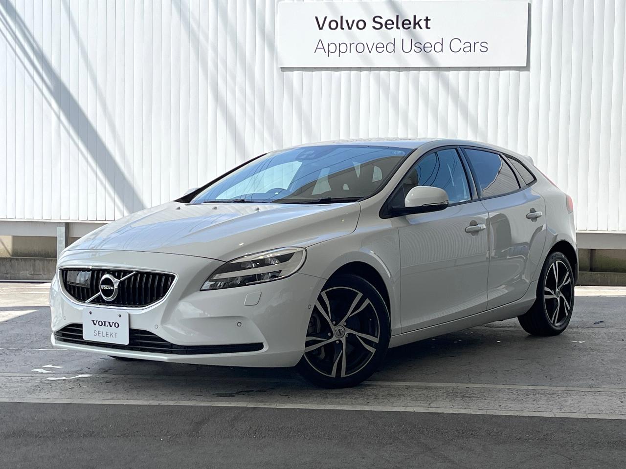 2019 Volvo V40 D4 Momentum