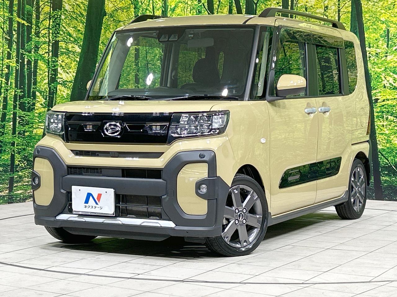 2022 Daihatsu Tanto Fun Cross Fun Cross Turbo