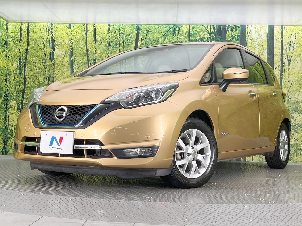 2016 Nissan Note e-POWER e-POWER Medalist