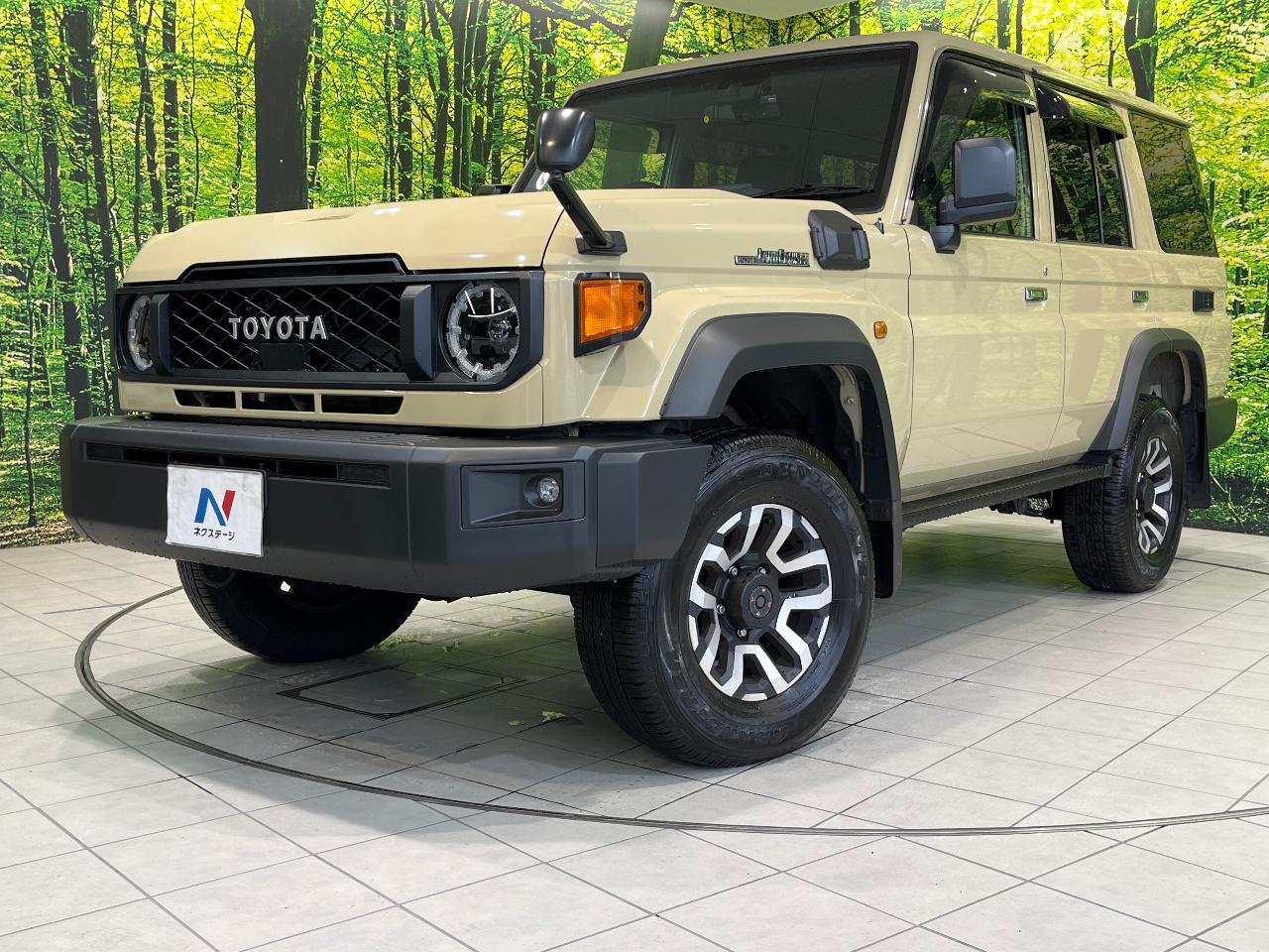2025 Toyota LandCruiser 70 Wagon AX