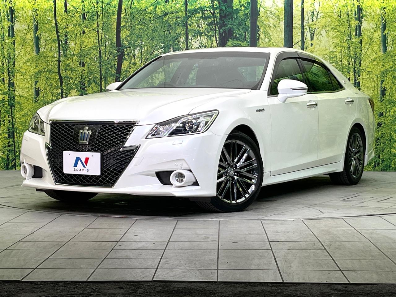 2013 Toyota Crown Hybrid Athlete G