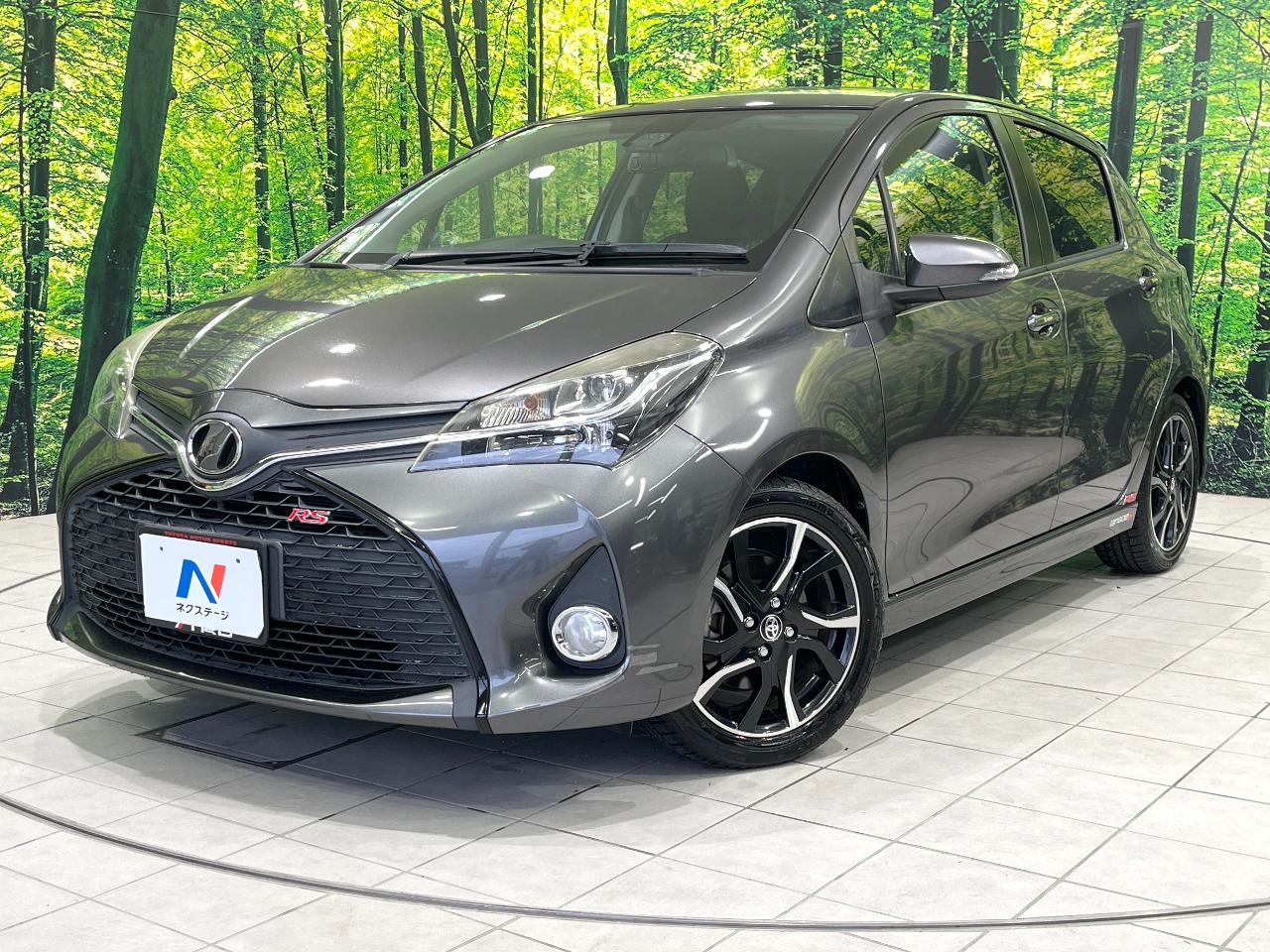 2016 Toyota ヴィッツ RS