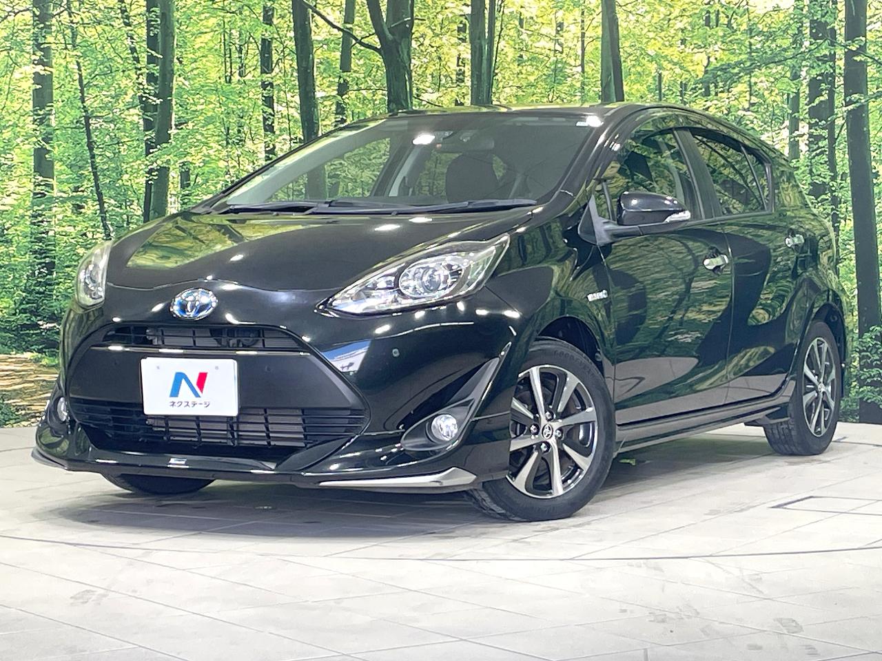 2018 Toyota Aqua S Style Black