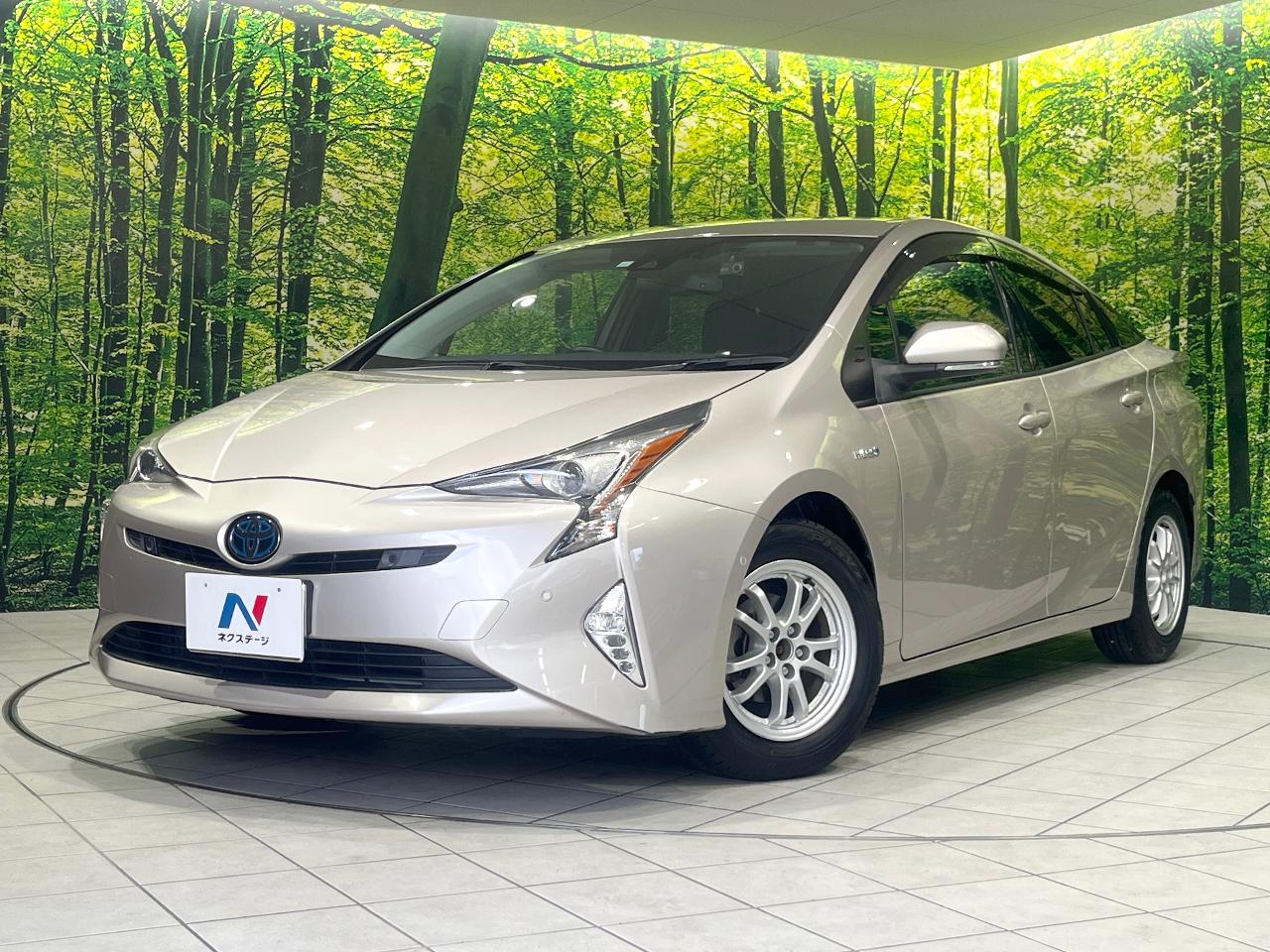 2017 Toyota Prius S Safety Plus