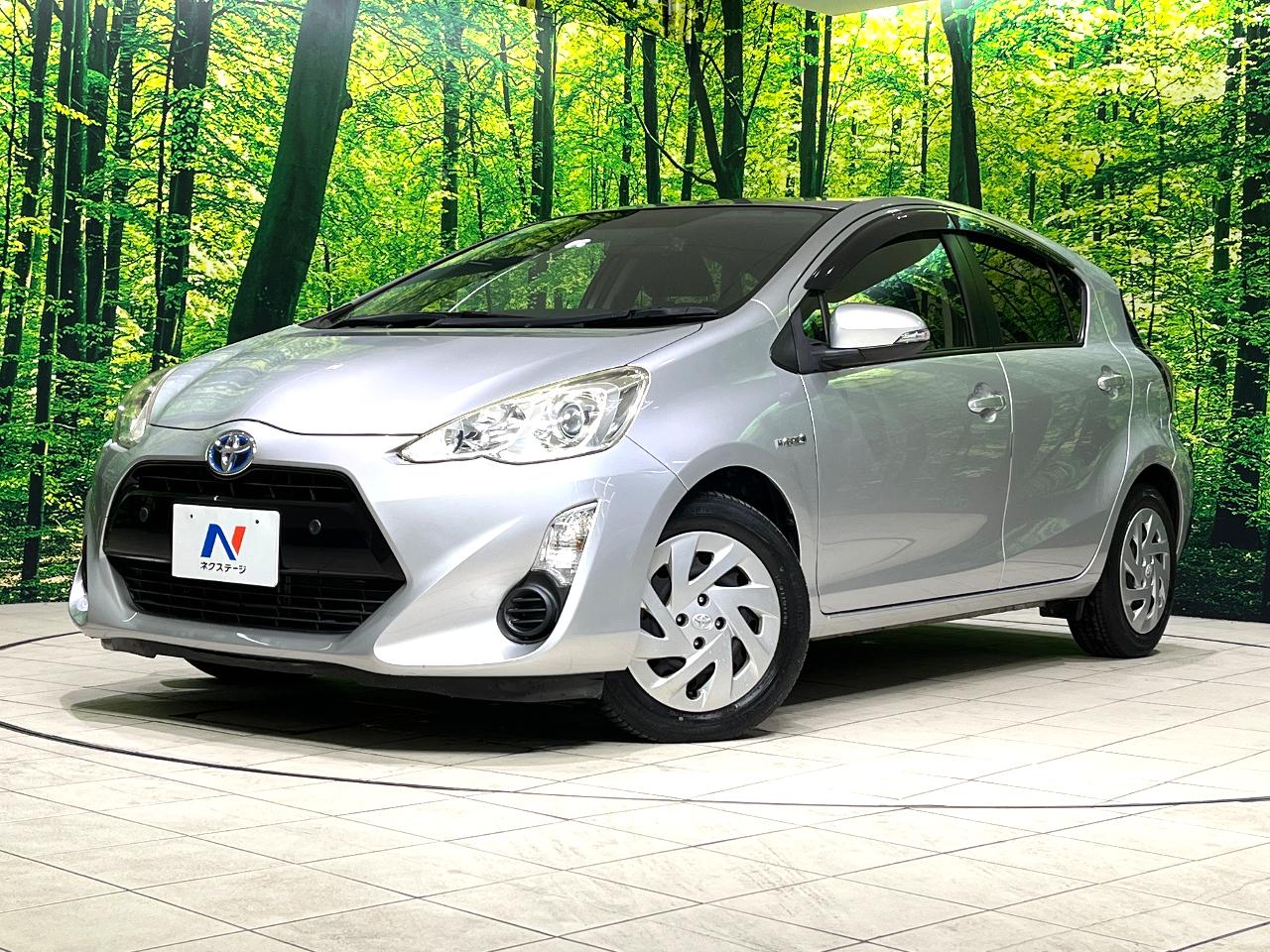 2016 Toyota Aqua S