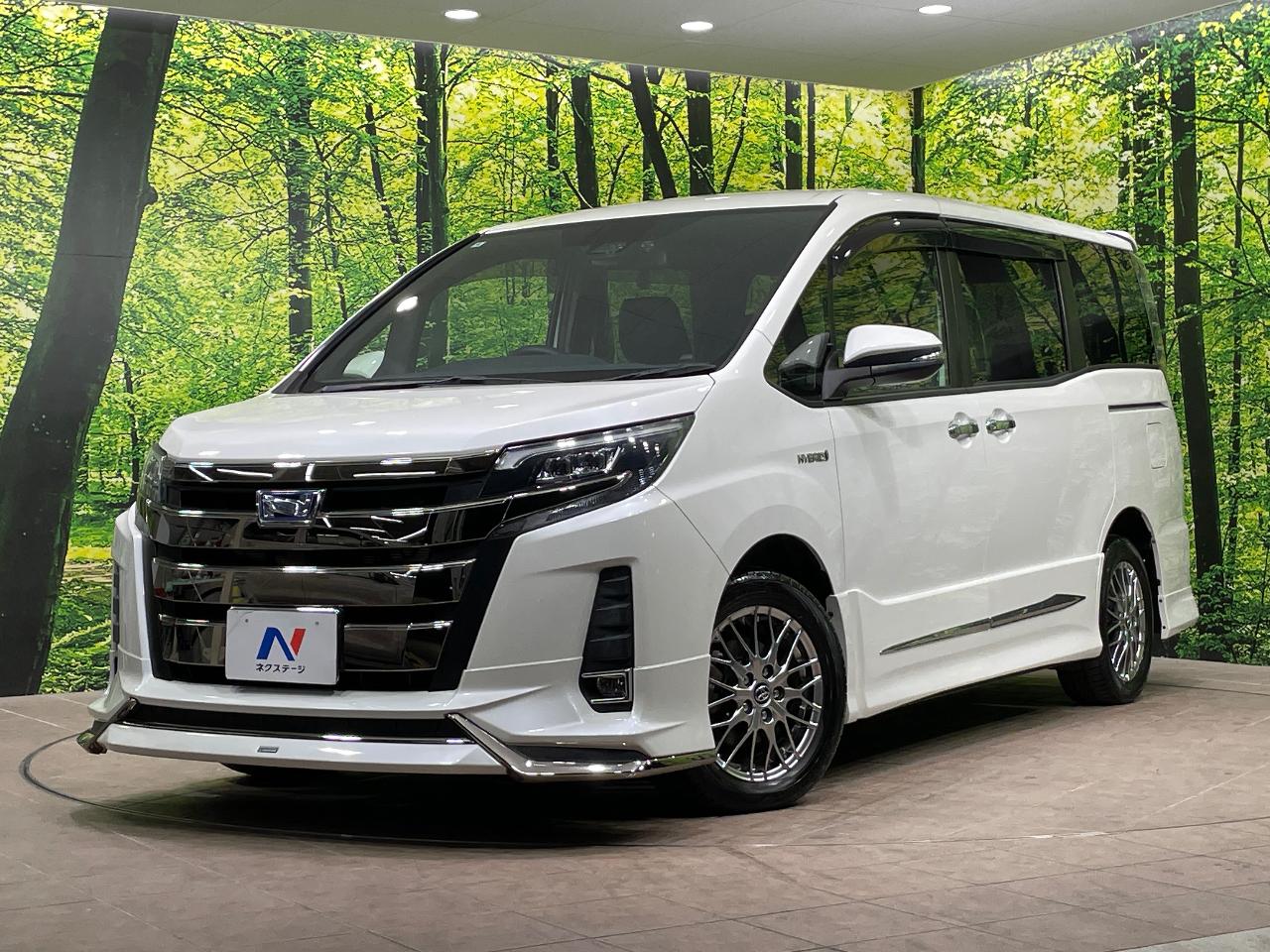 2018 Toyota Noah Hybrid Hybrid Si Double Bi-Bi